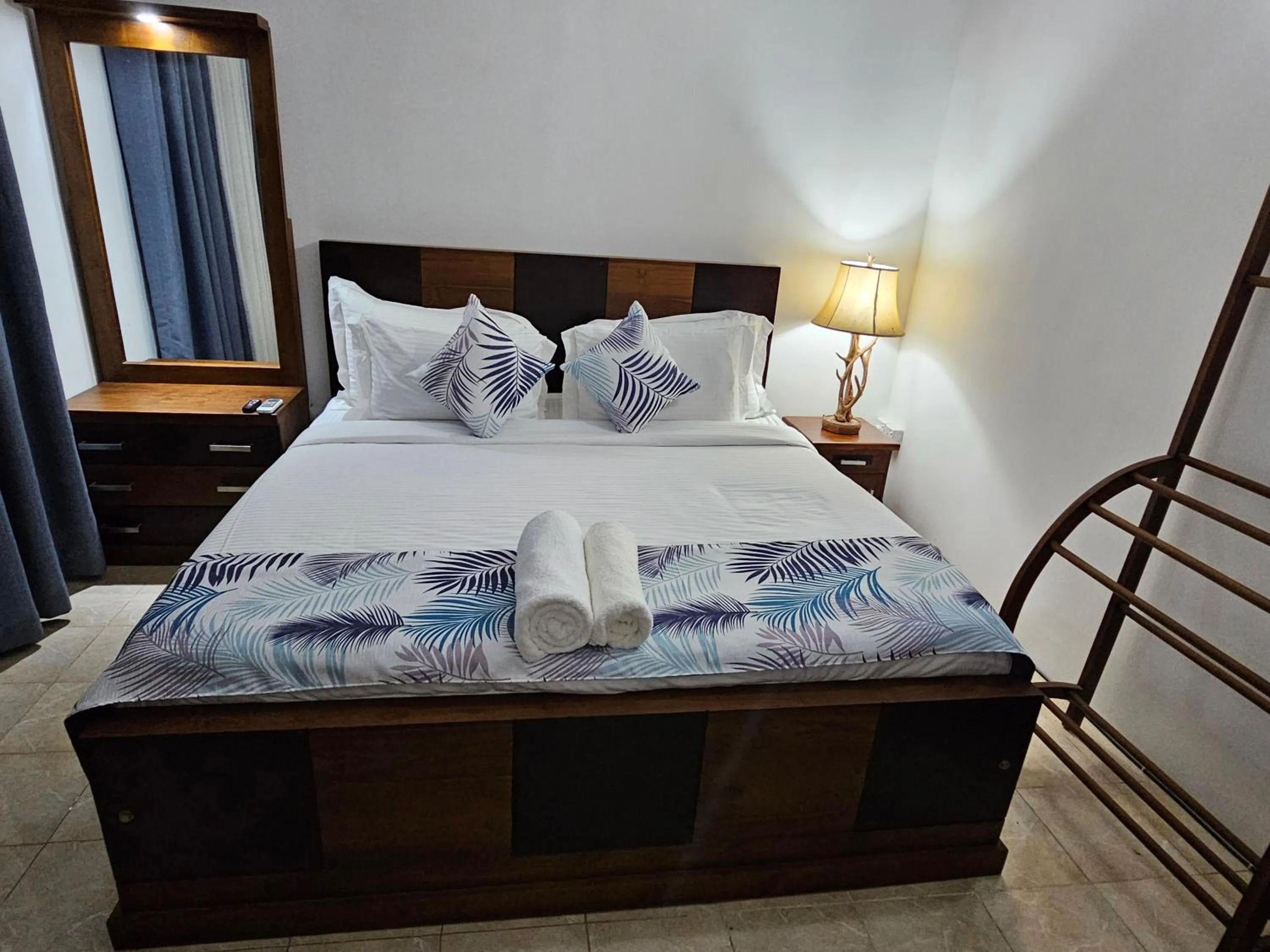 Bed in Ellakanda Nature Villa