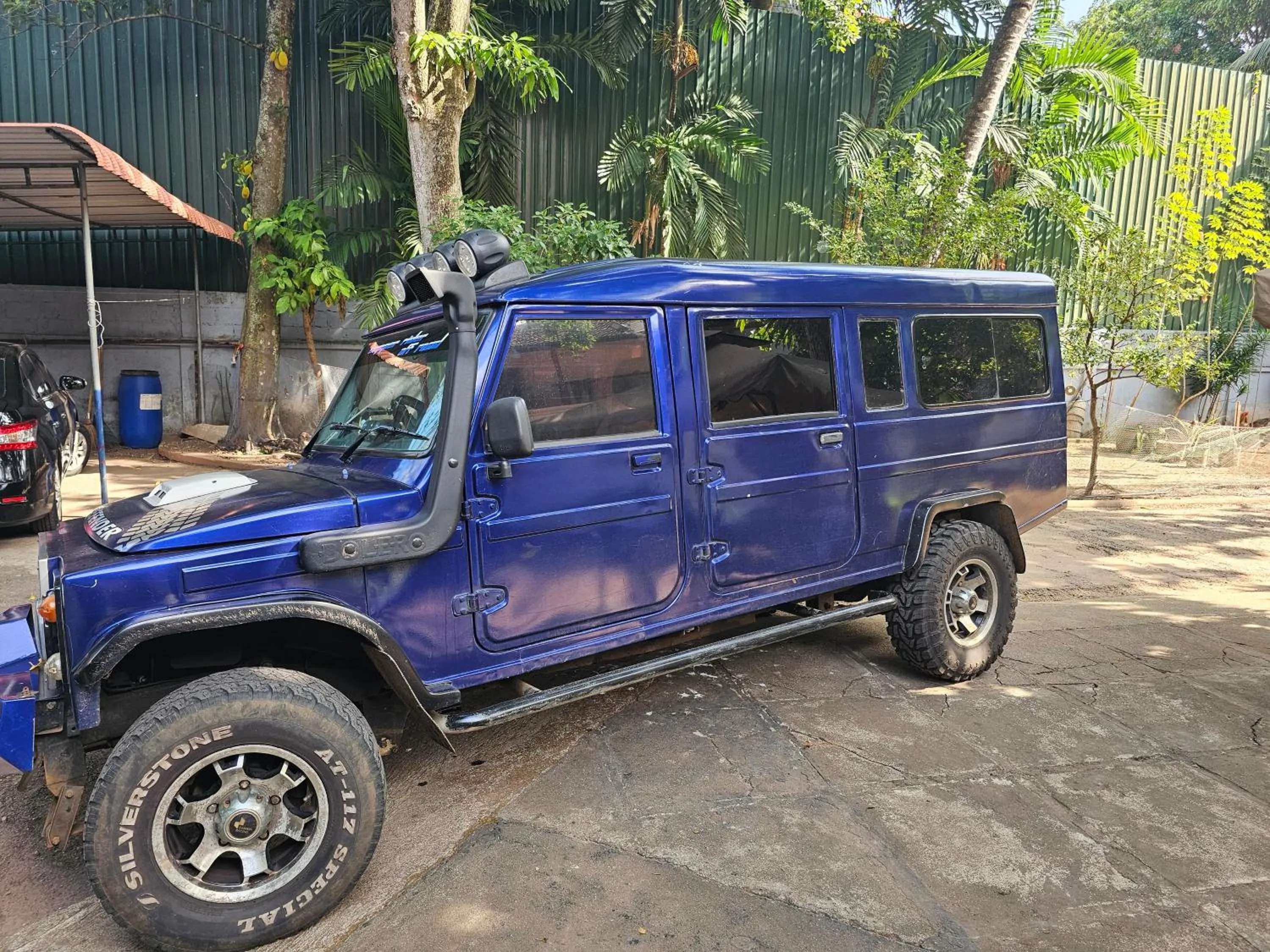Hiking in Ellakanda Nature Villa