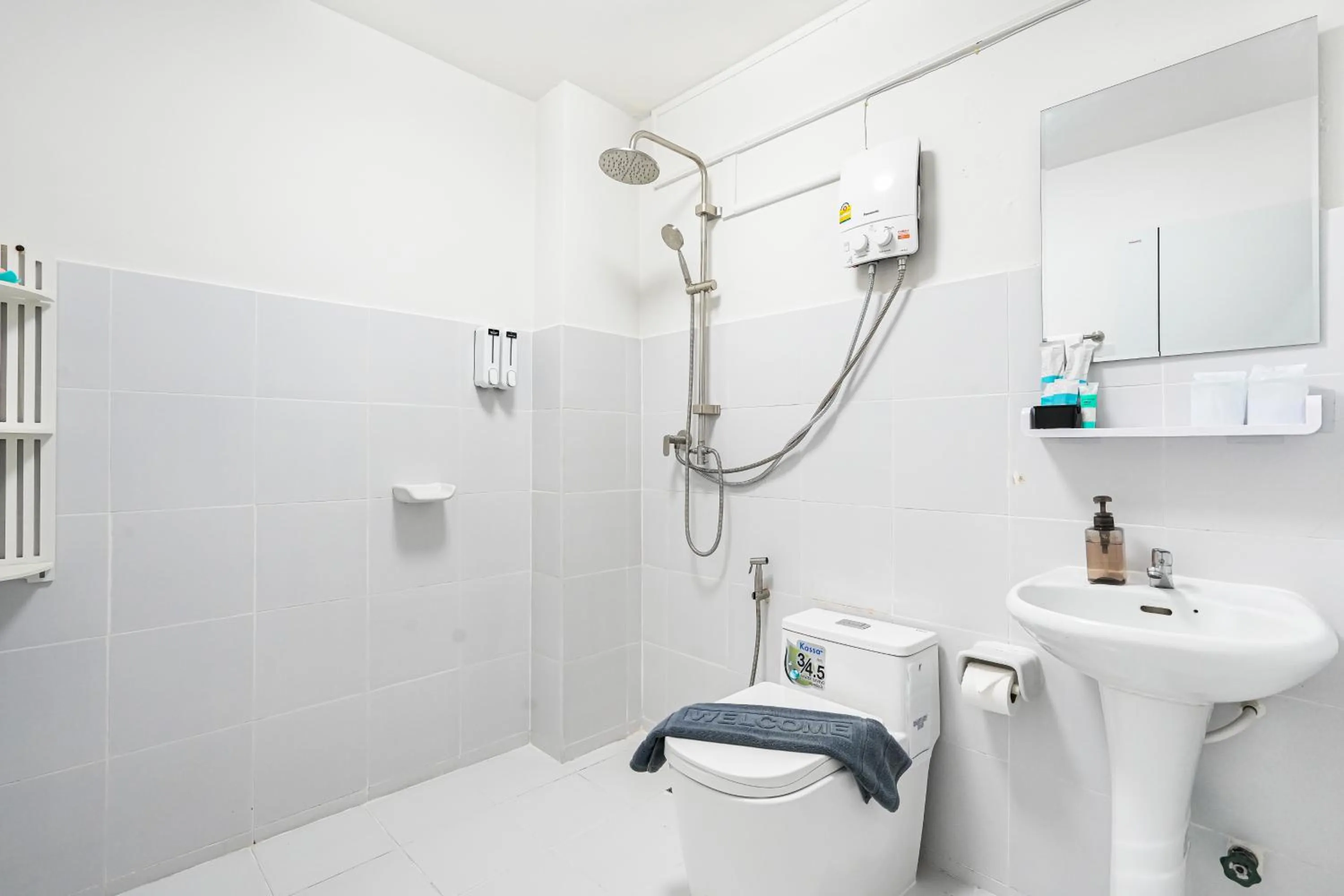 Bathroom in Touch Sea Boutique Hotel&Bistro