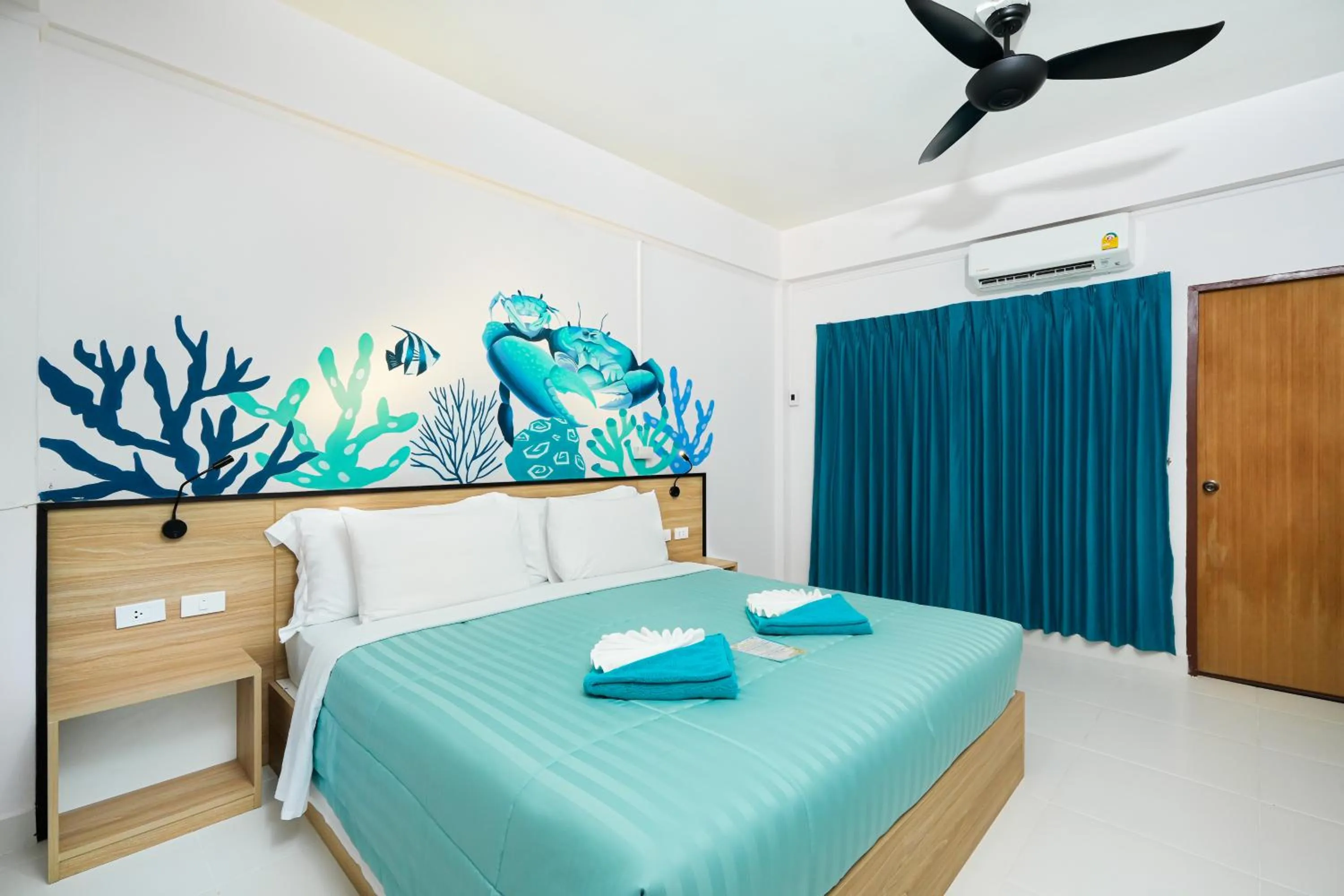 Bedroom, Bed in Touch Sea Boutique Hotel&Bistro