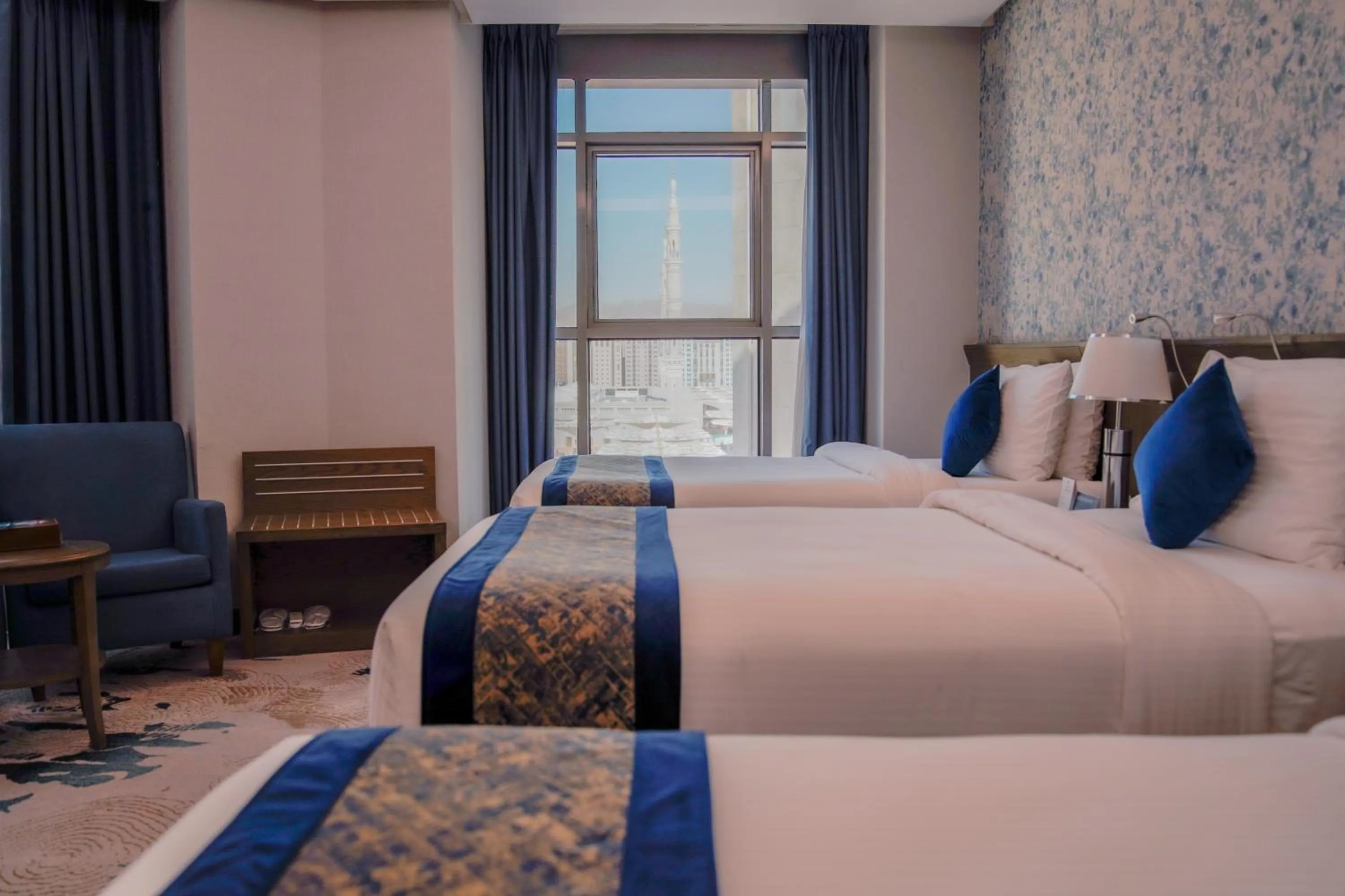 Bedroom, Bed in View Al Madinah Hotel