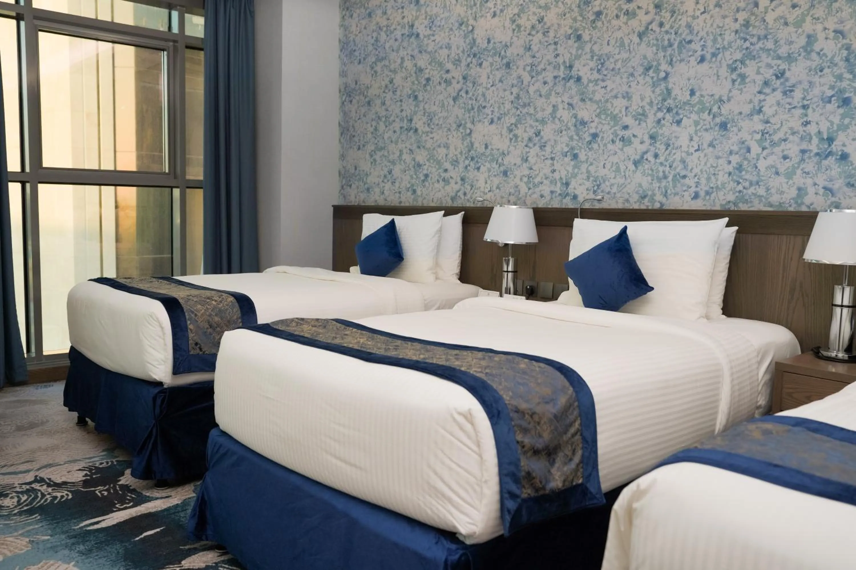 Bedroom, Bed in View Al Madinah Hotel