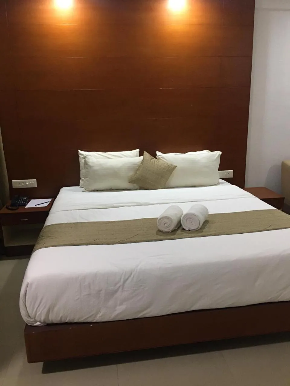 Bedroom in Nakshatra Emerald