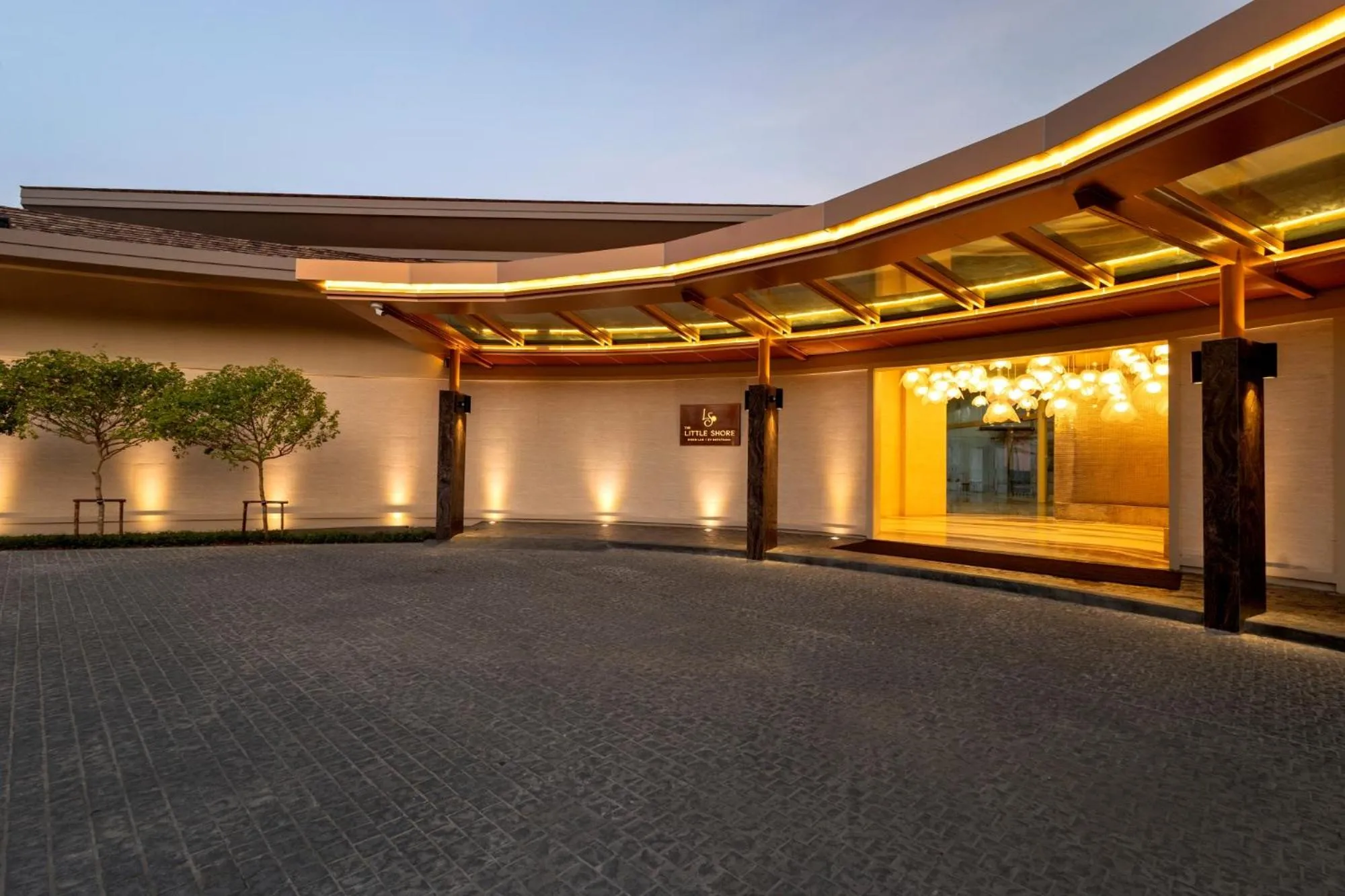 Lobby or reception in The Little Shore Khao Lak by Katathani