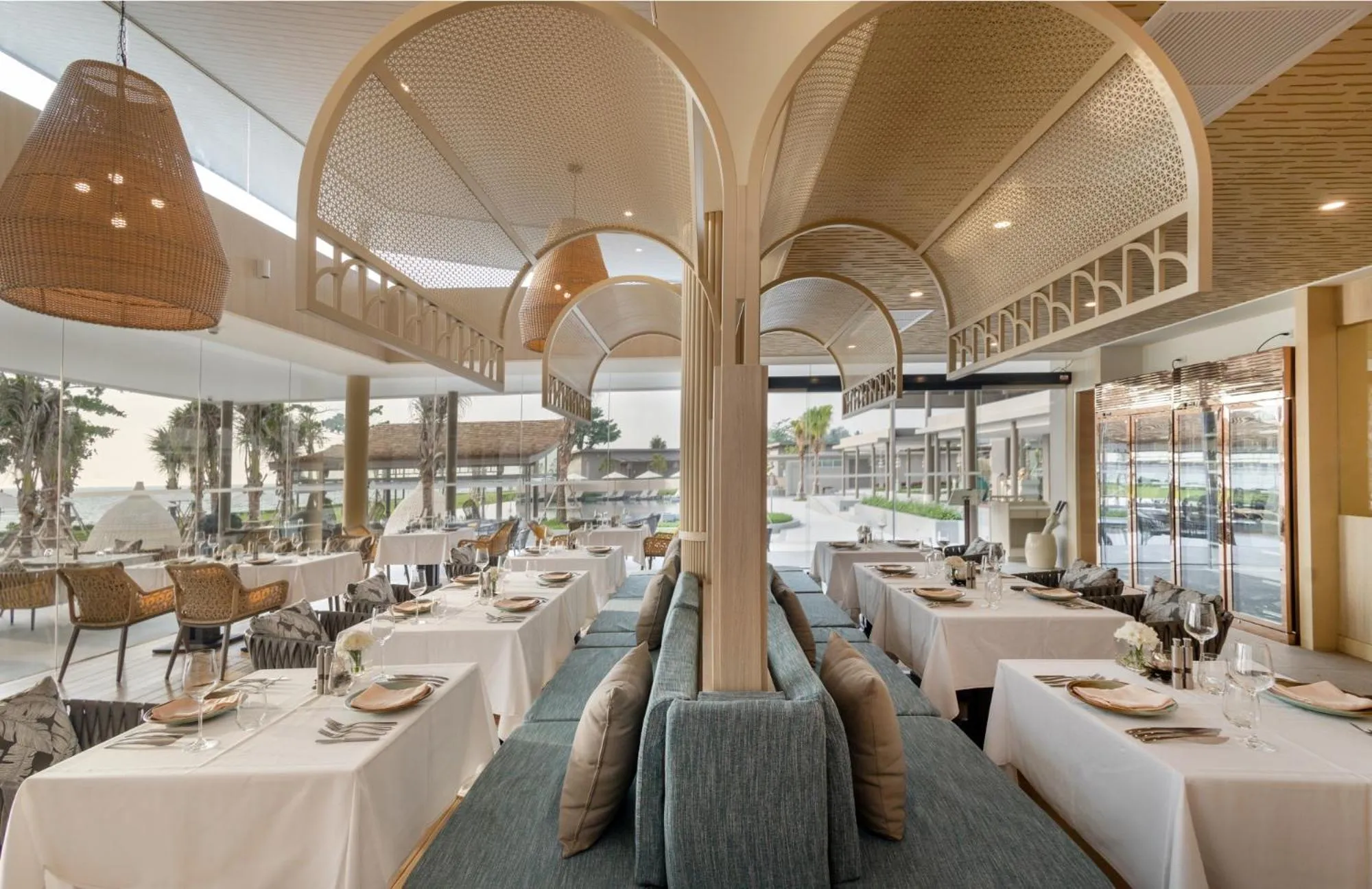 Restaurant/places to eat in The Little Shore Khao Lak by Katathani