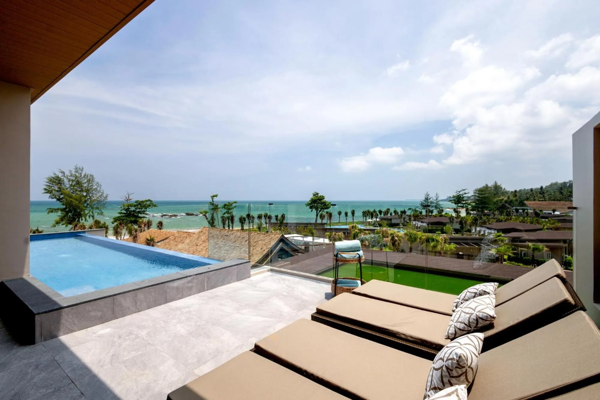 Balcony/Terrace in The Little Shore Khao Lak by Katathani
