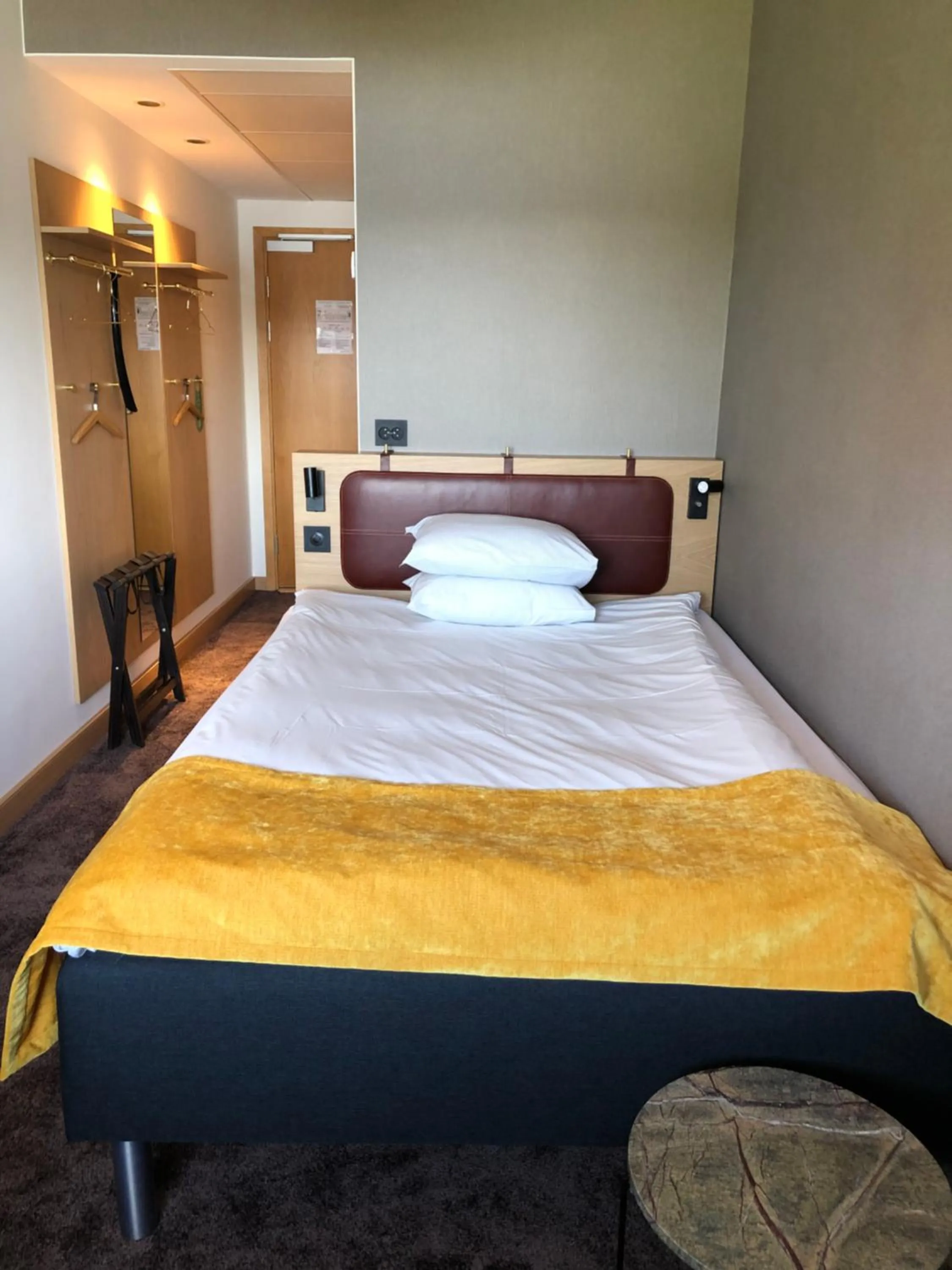 Skåvsjöholm, hotell & konferens