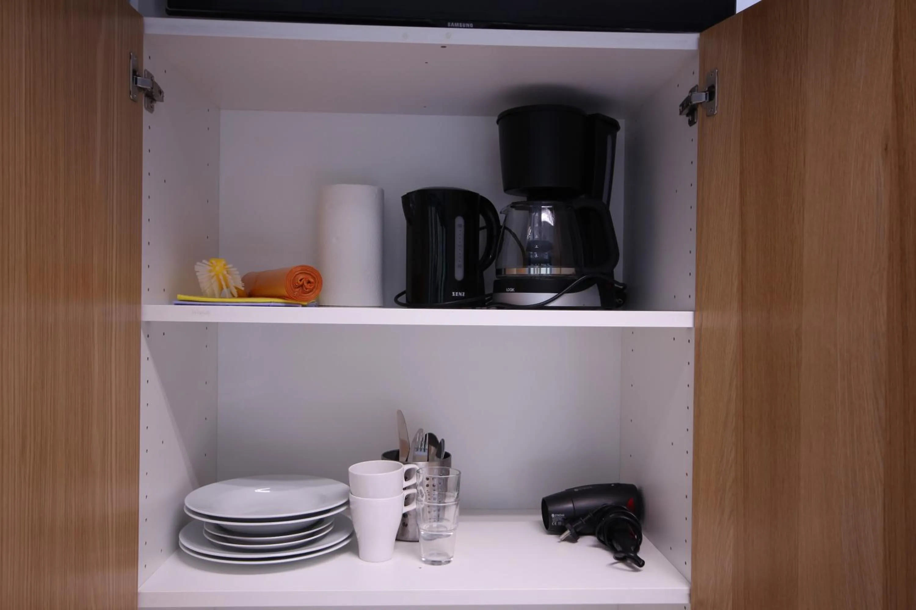 Kitchen or kitchenette in Forenom Hostel Espoo Kilo