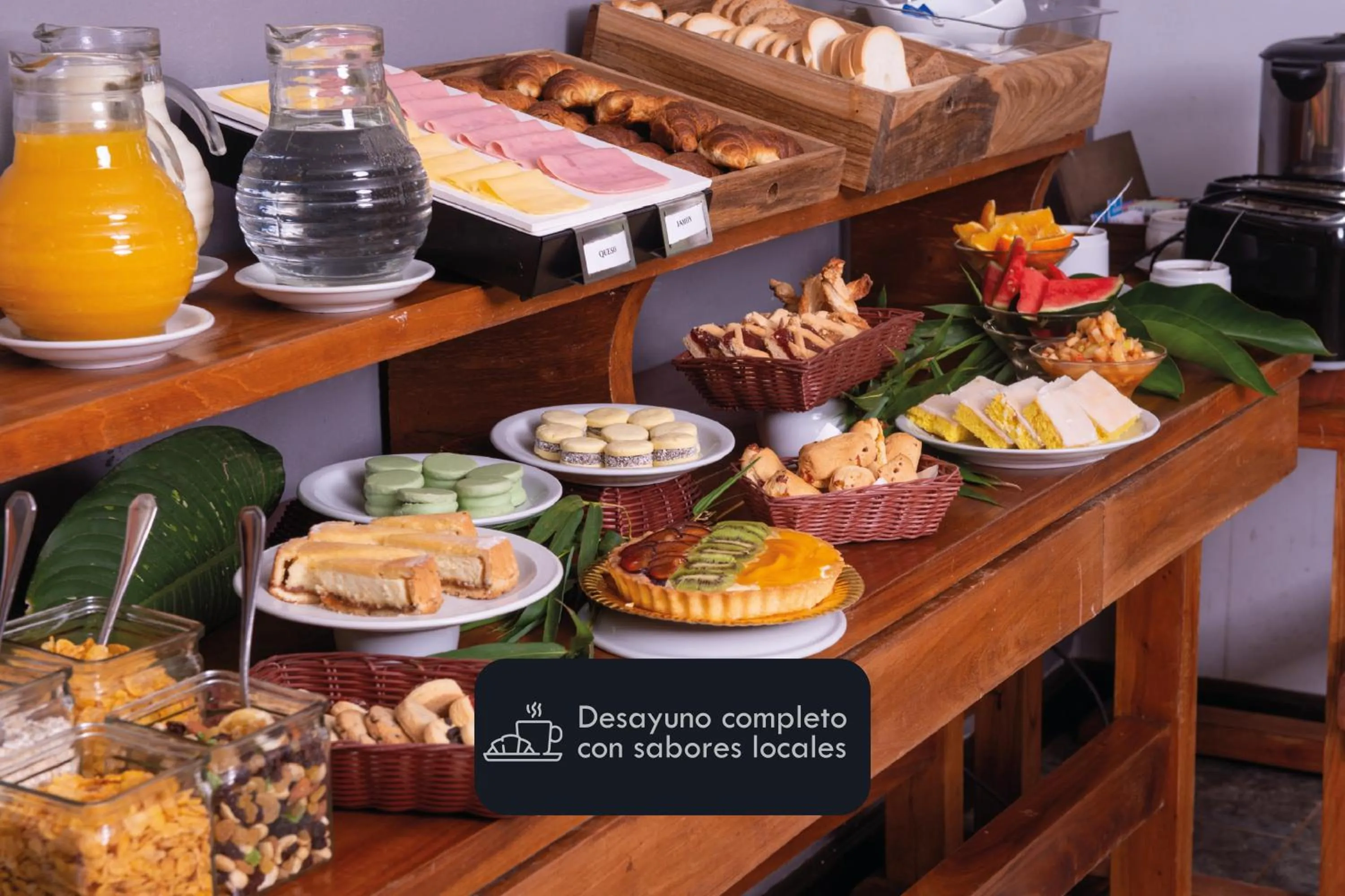 Buffet breakfast in El Leñador by DOT Cabana