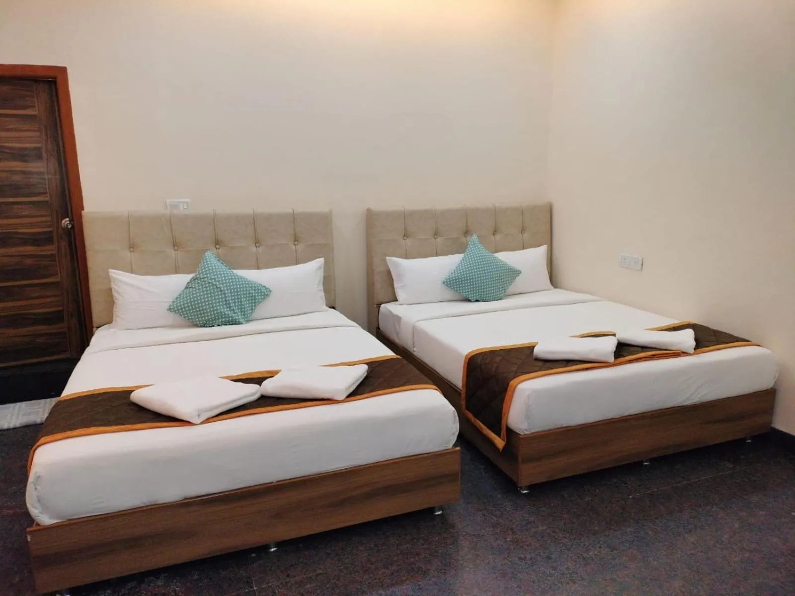 Bed in Otel Feel Comfort