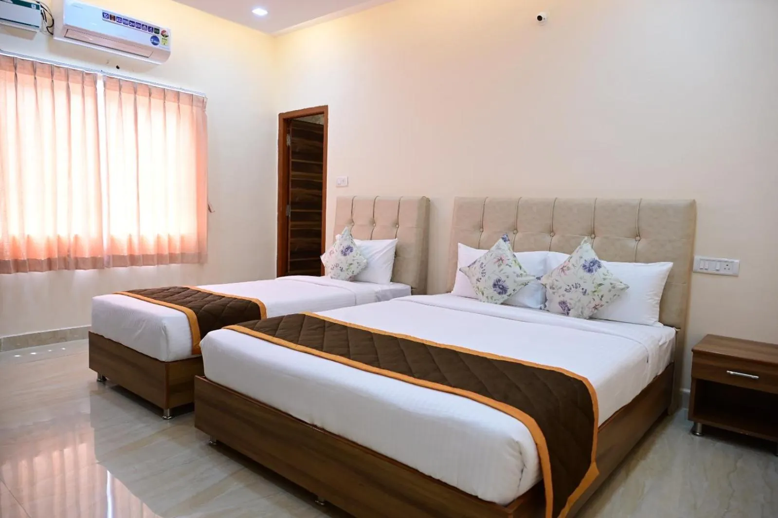Bed in Otel Feel Comfort