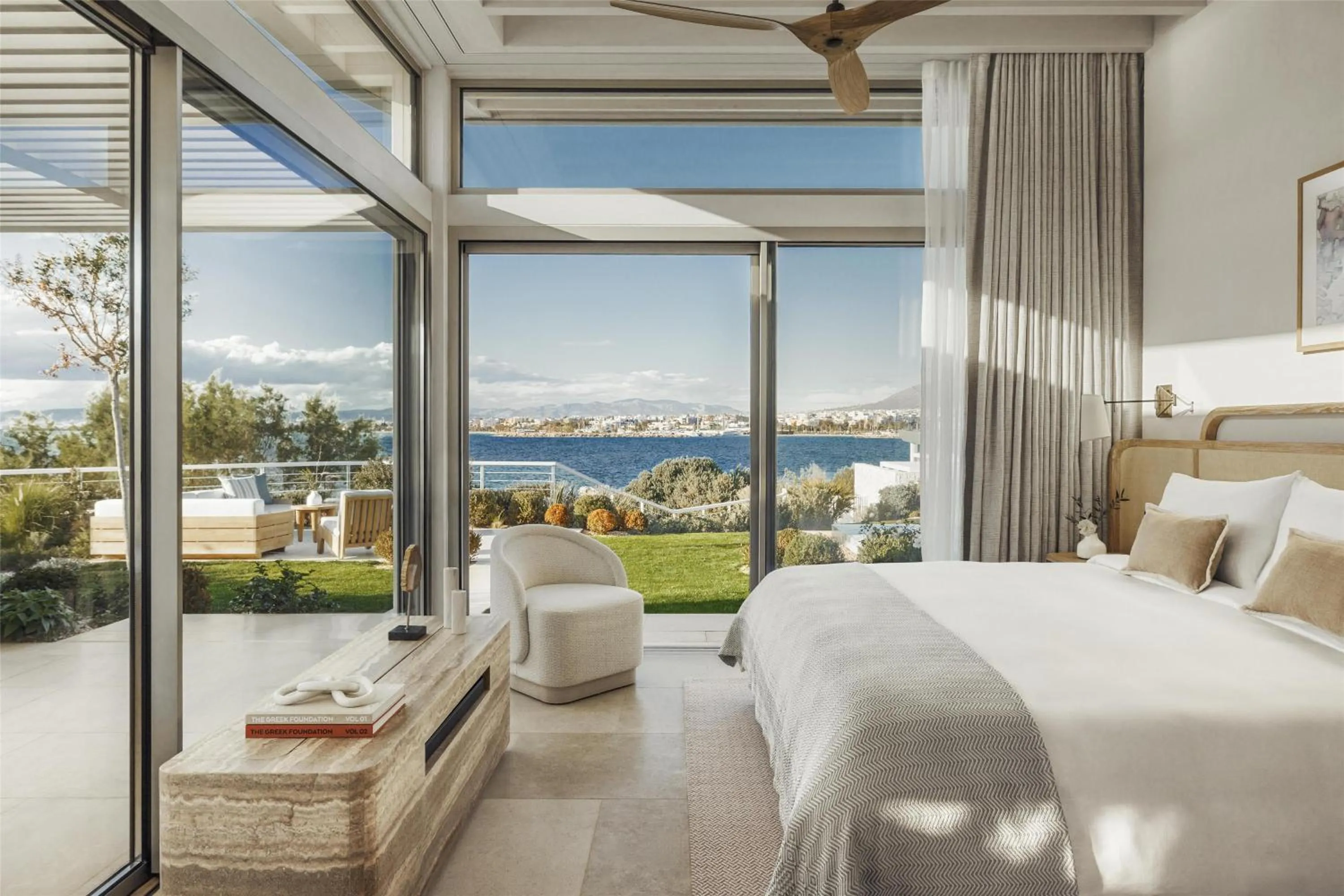 Bedroom, Bed in One&Only Aesthesis, Athens