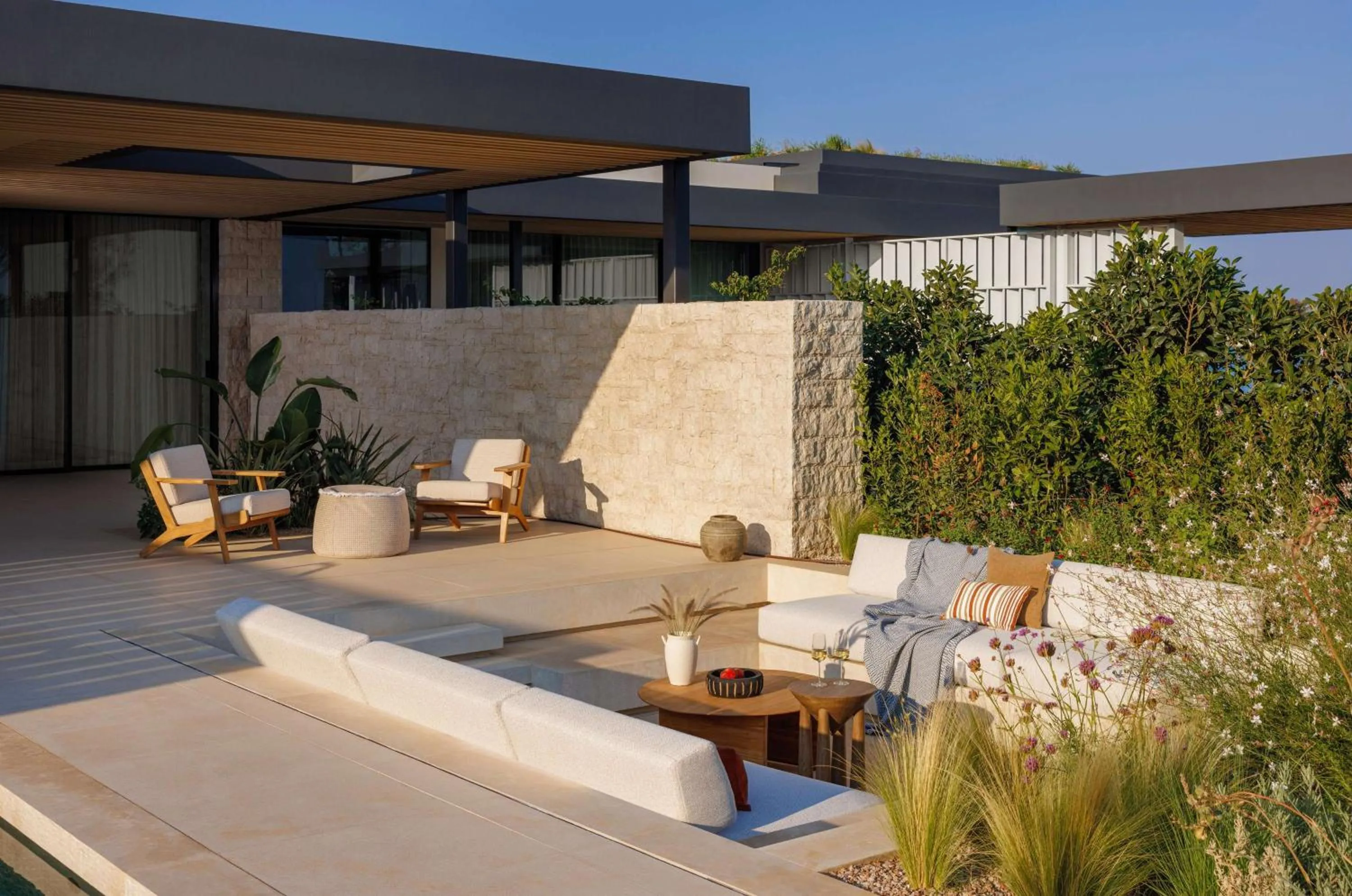 Property building in One&Only Aesthesis, Athens