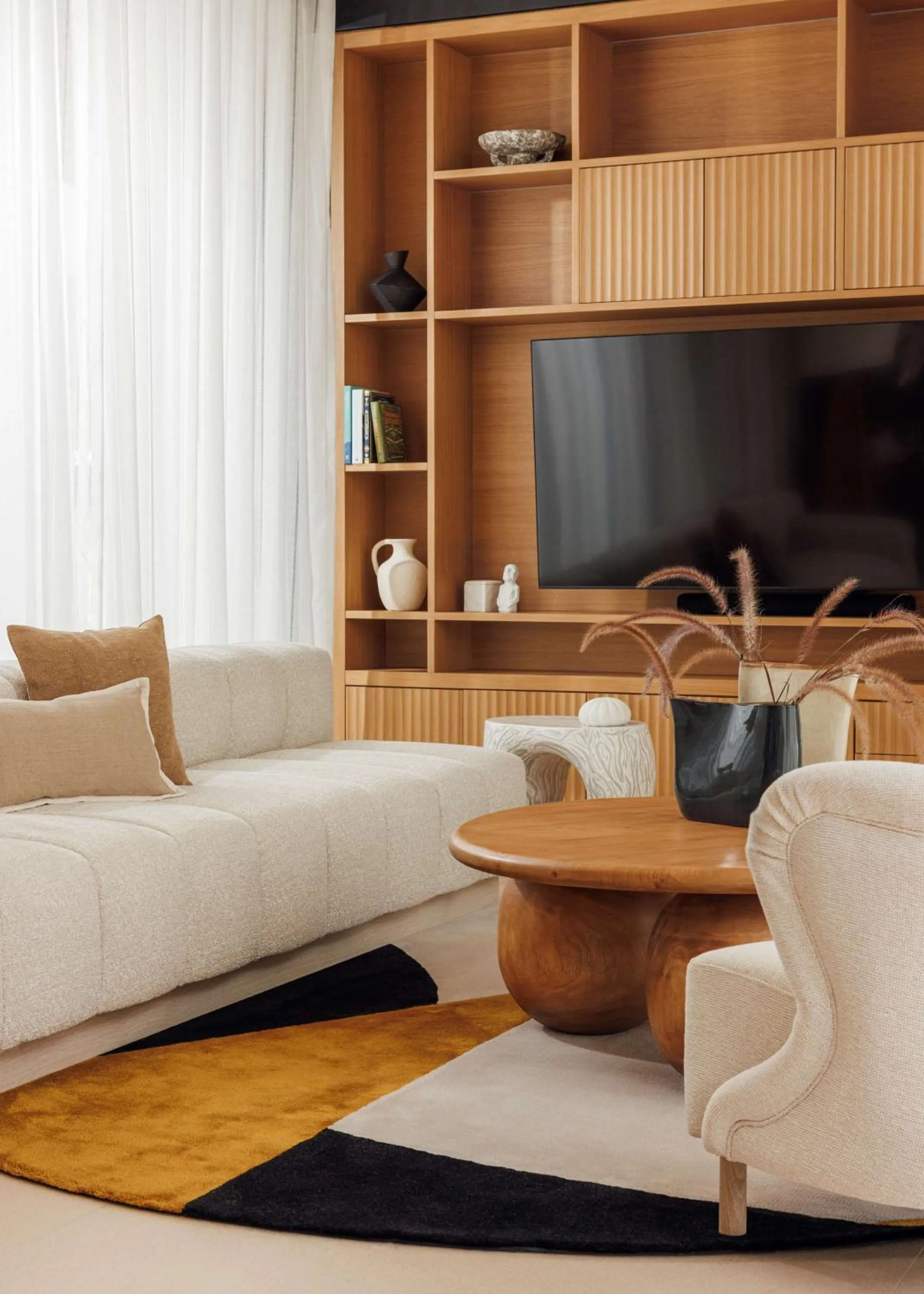 Property building, Bed in One&Only Aesthesis, Athens