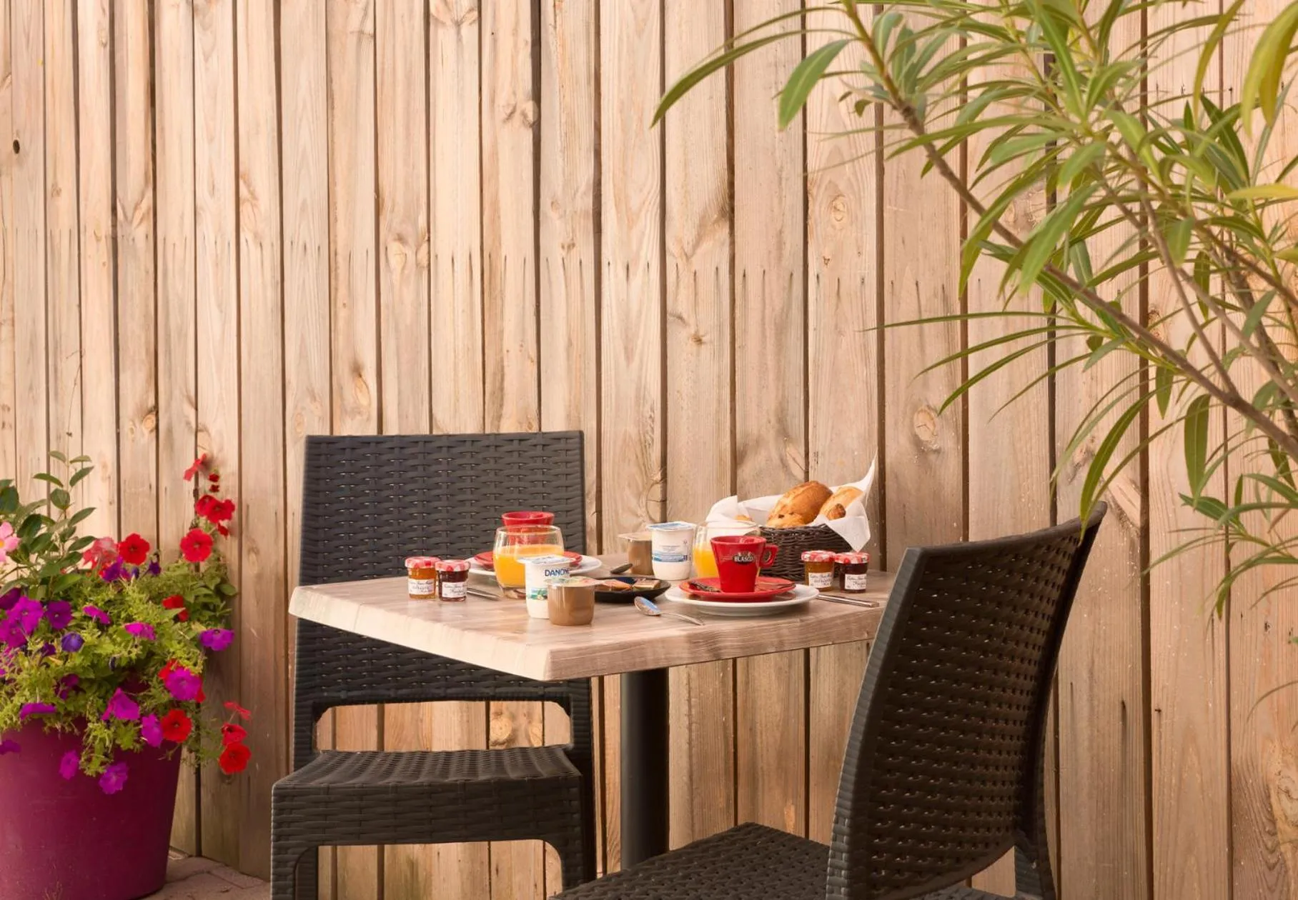 Restaurant/places to eat in Hôtel Les Sources