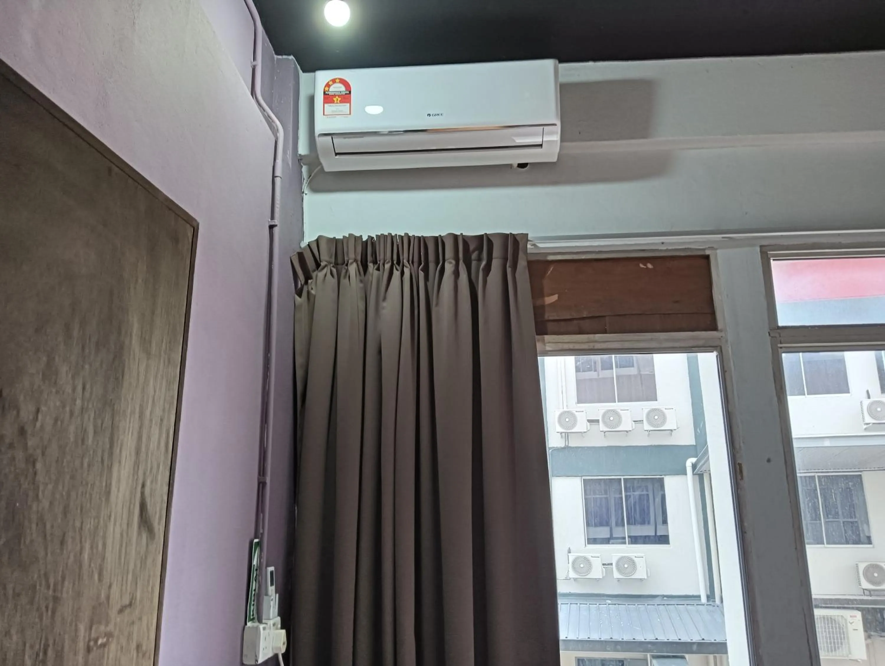 Bedroom in Hotel O Hi Inn 2