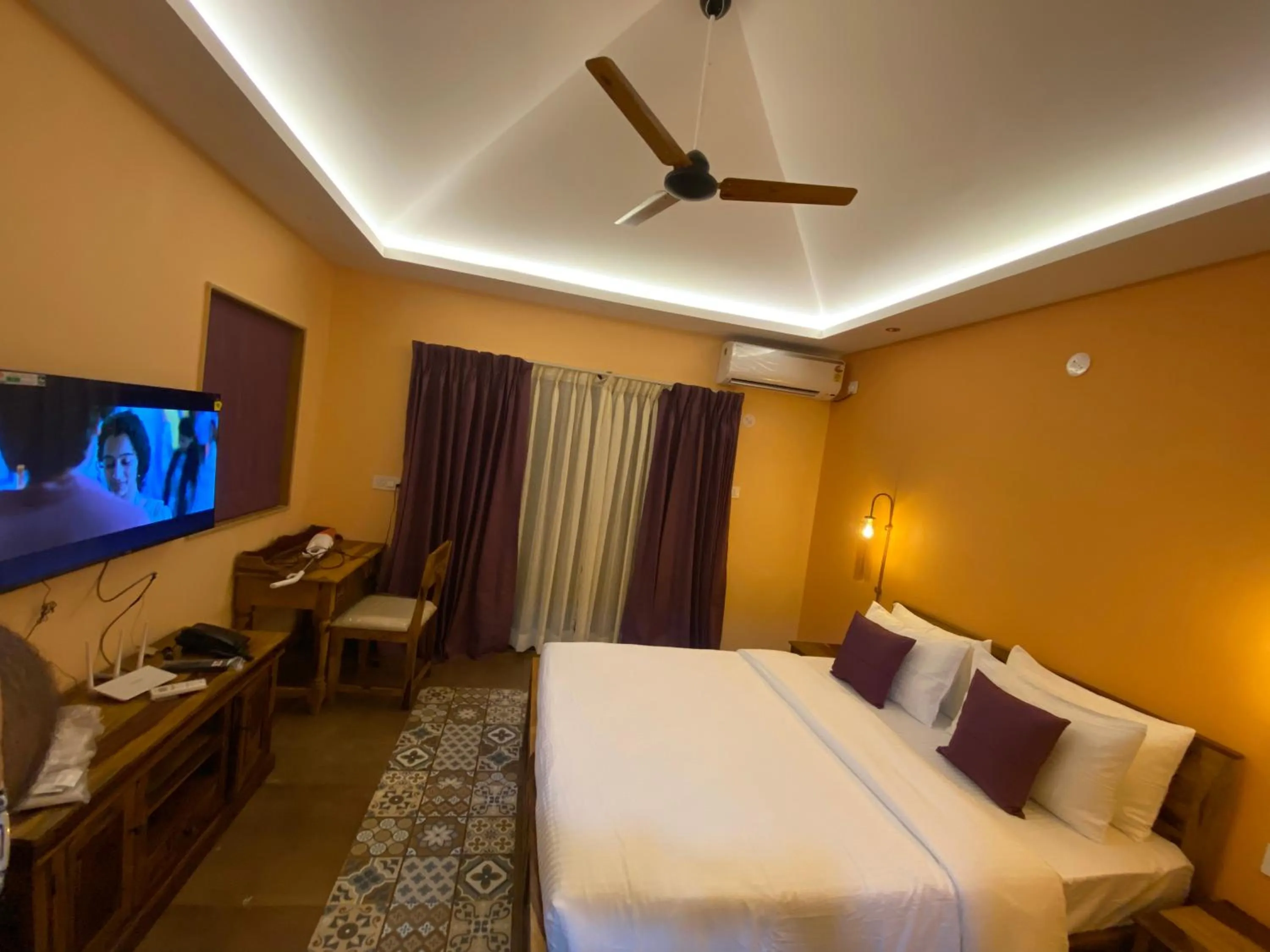Shower, Bed in Atmani waterfront resort