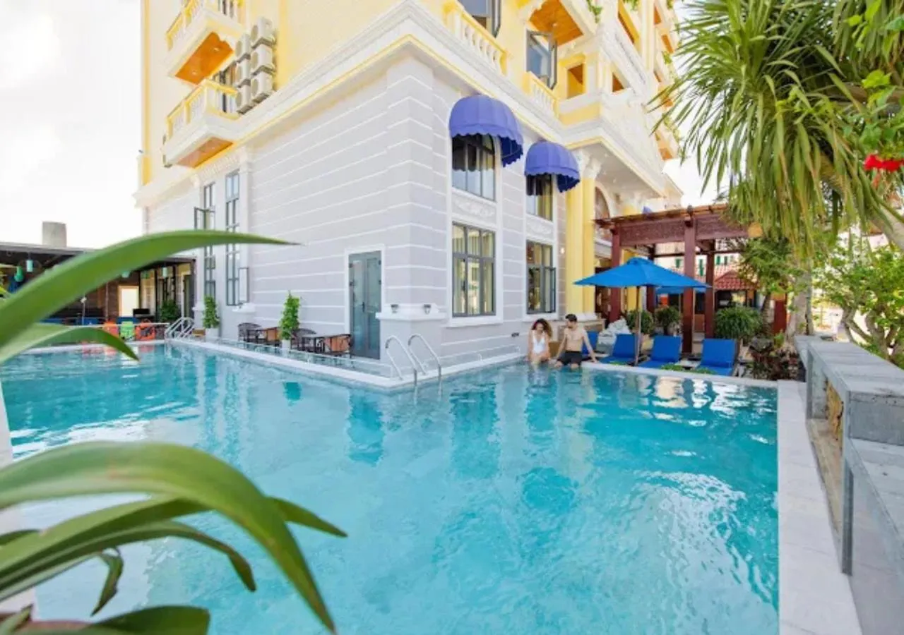 Swimming pool in My Son Boutique Hotel & Spa Hoi An