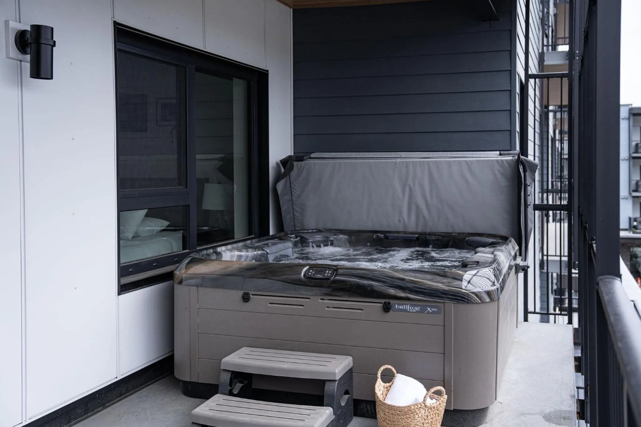 RevelStoked Getaway by Revelstoke Vacations