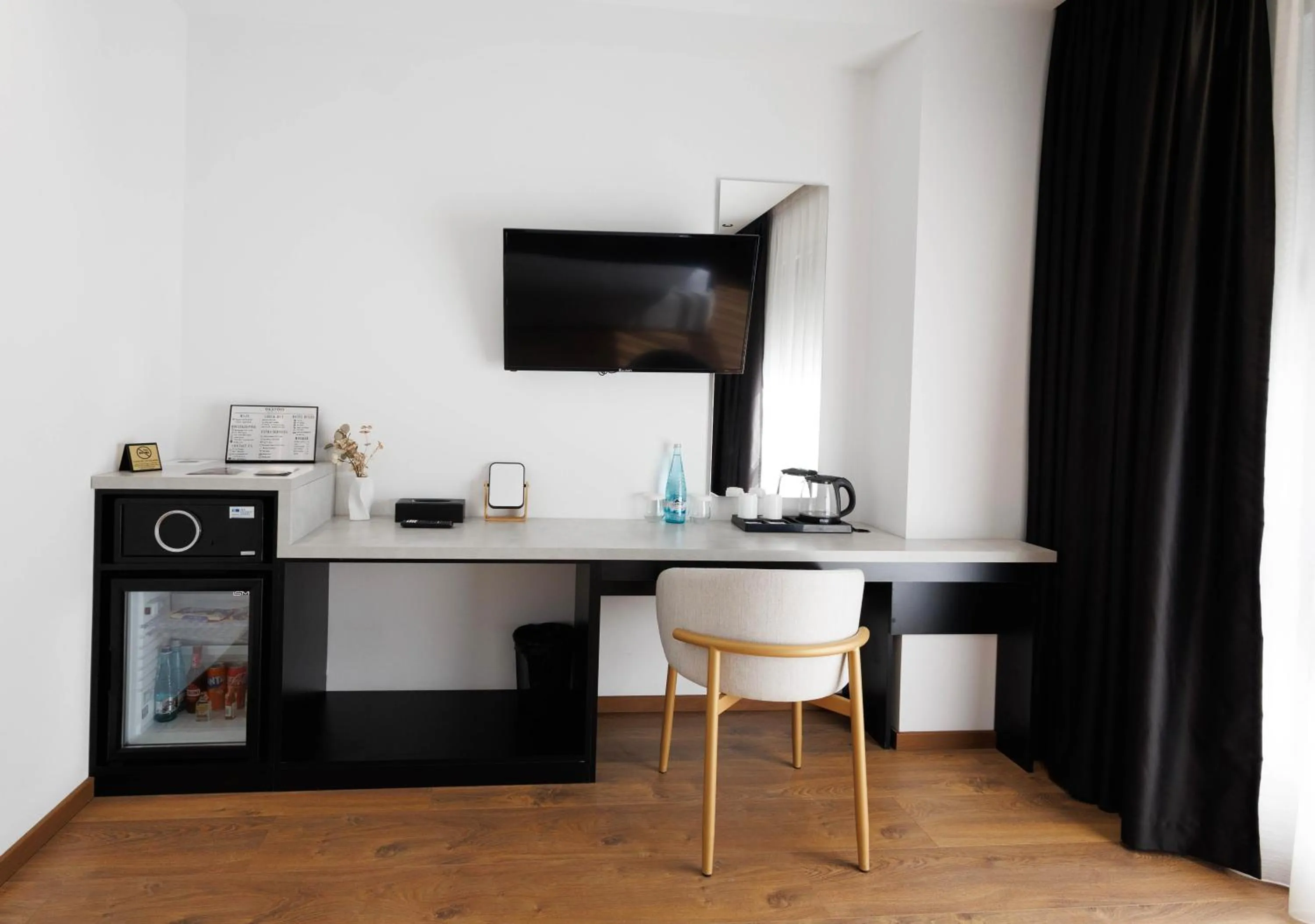 TV and multimedia in Destiny Hotel & SPA