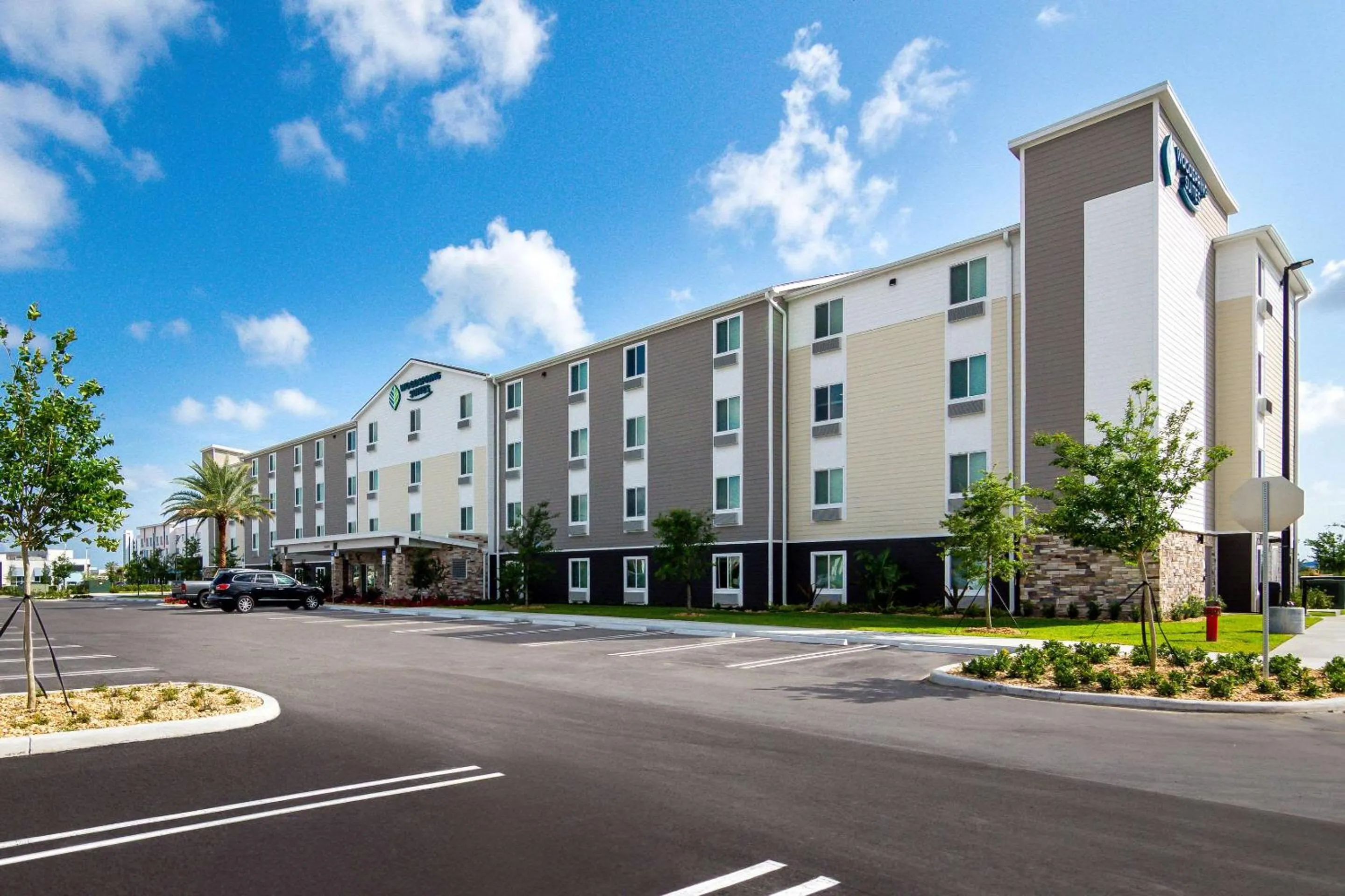 Property building in WoodSpring Suites Port St Lucie
