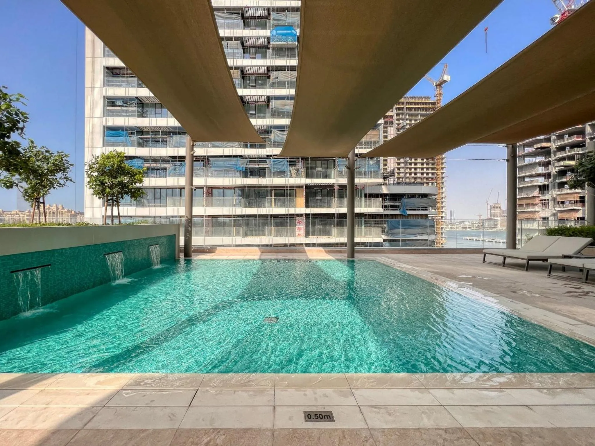 Swimming pool in Sea view 2-Bedroom - Beach Isle