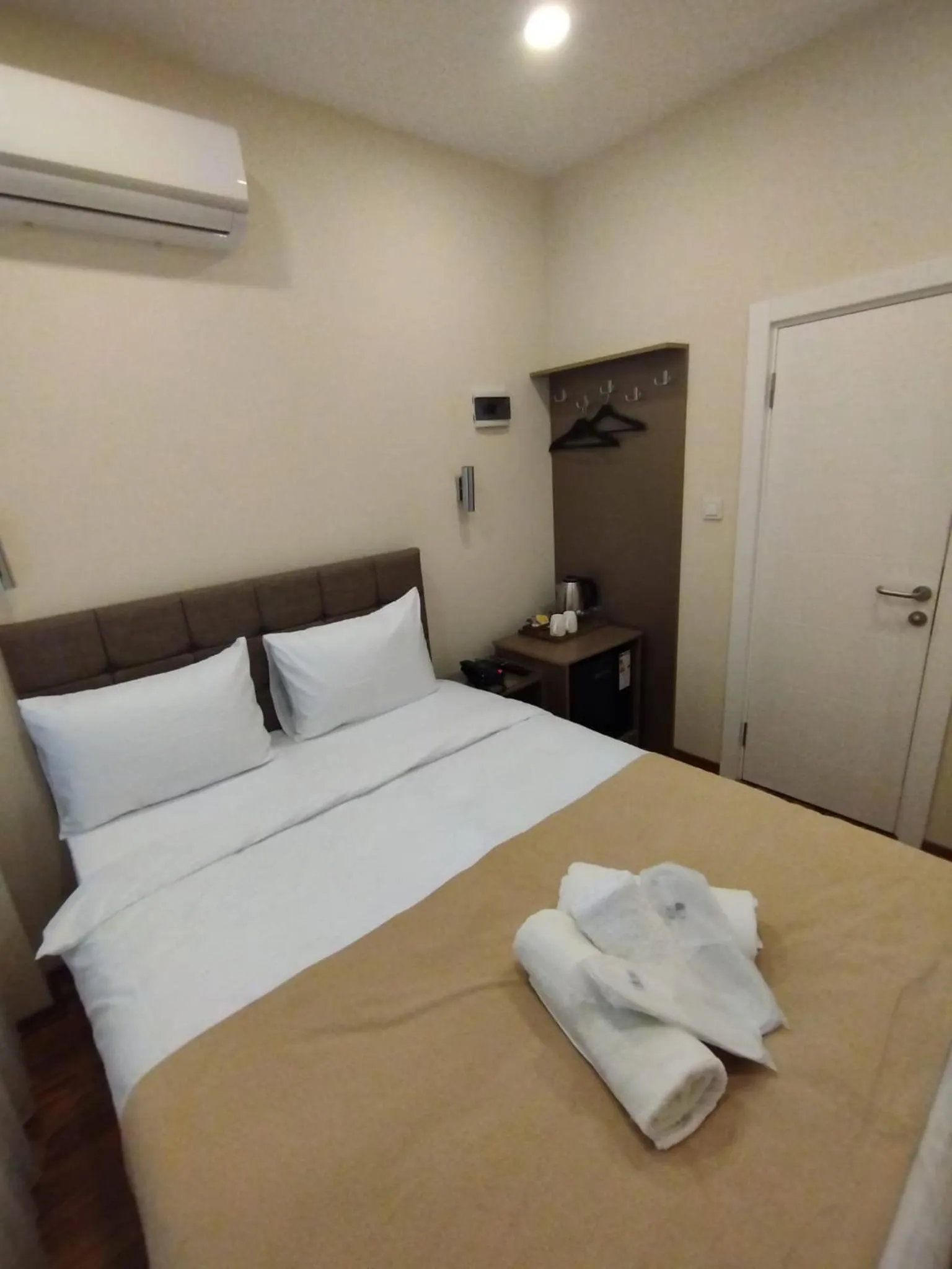 Bed in Taksim Nacre 360 Suit