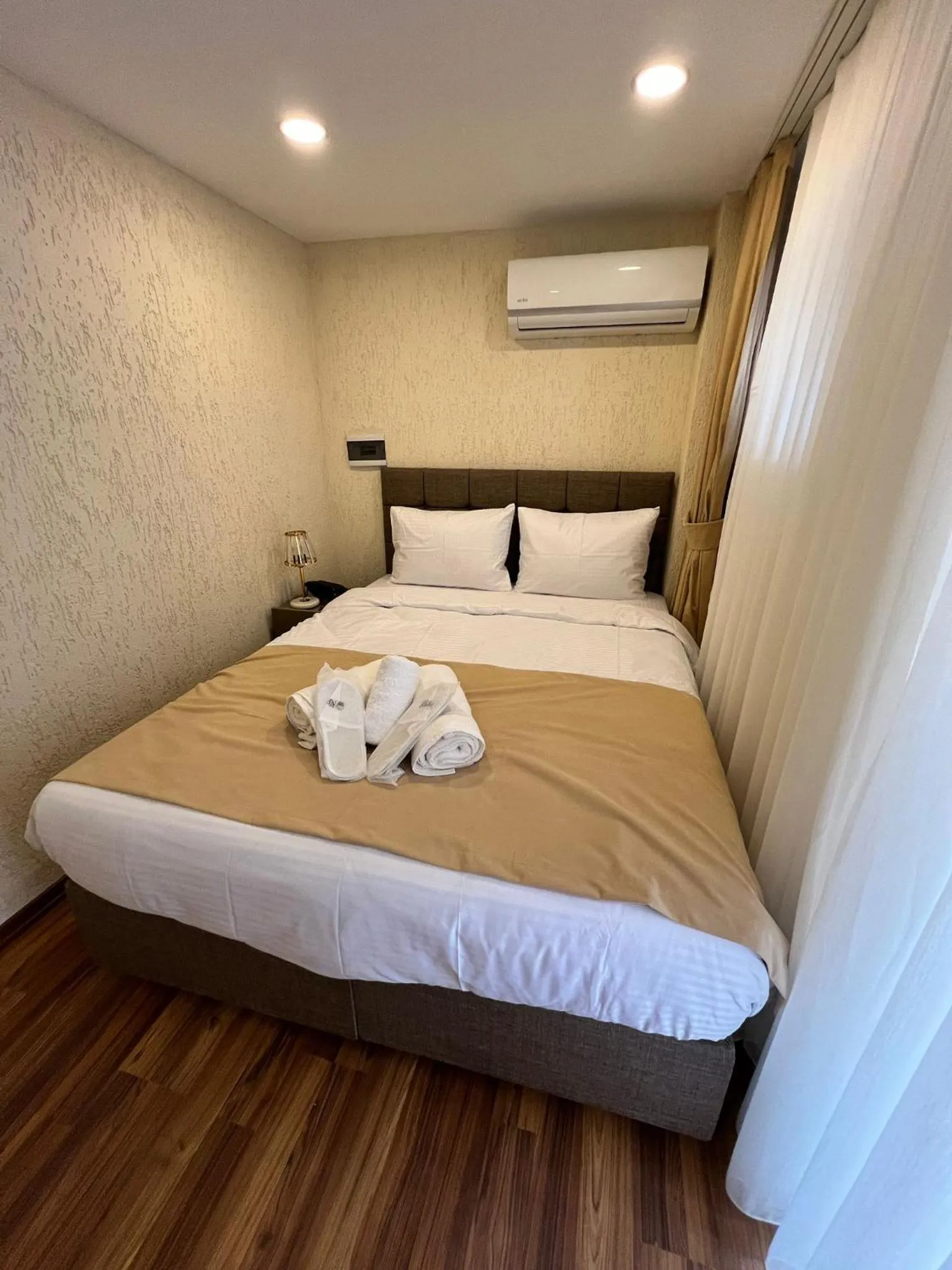 Bed in Taksim Nacre 360 Suit