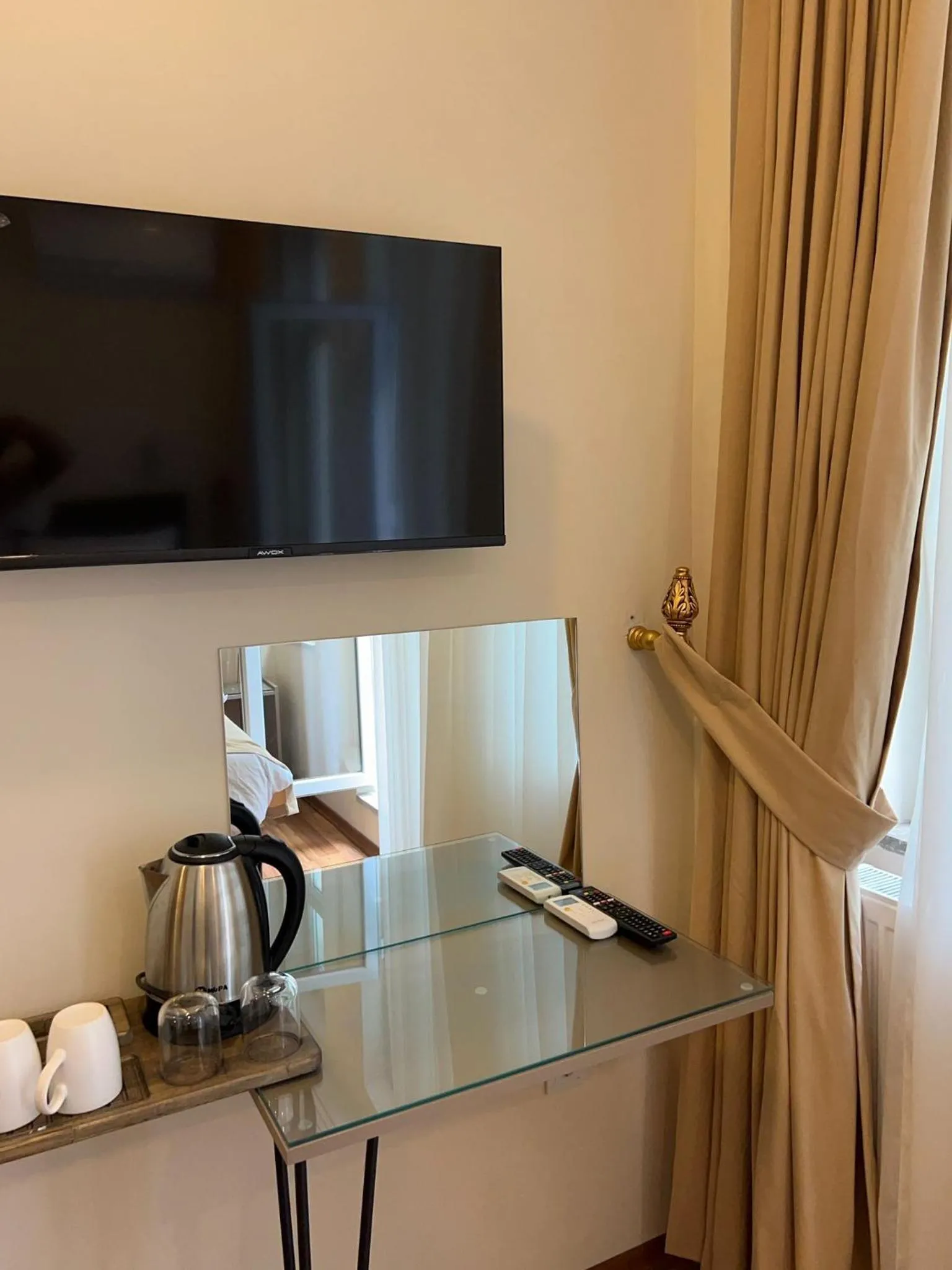 TV and multimedia in Taksim Nacre 360 Suit