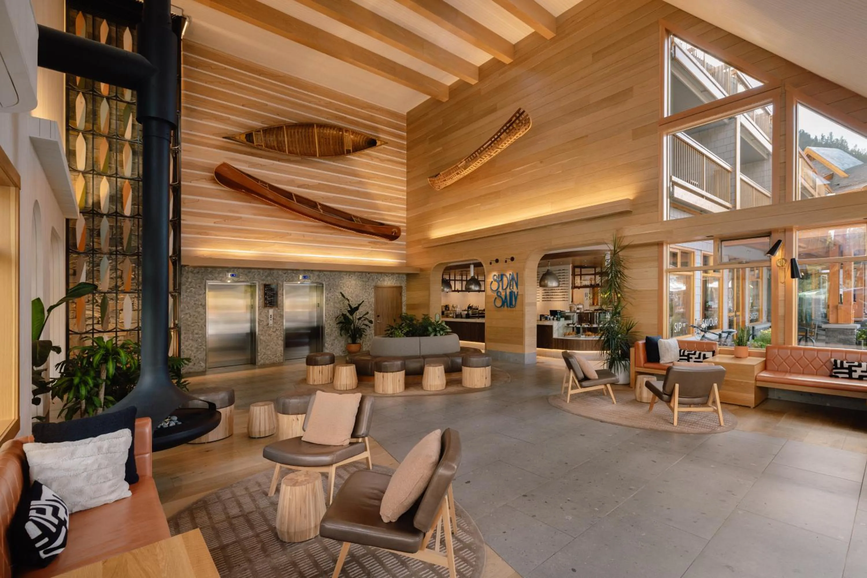 Lobby or reception in Hotel Canoe and Suites