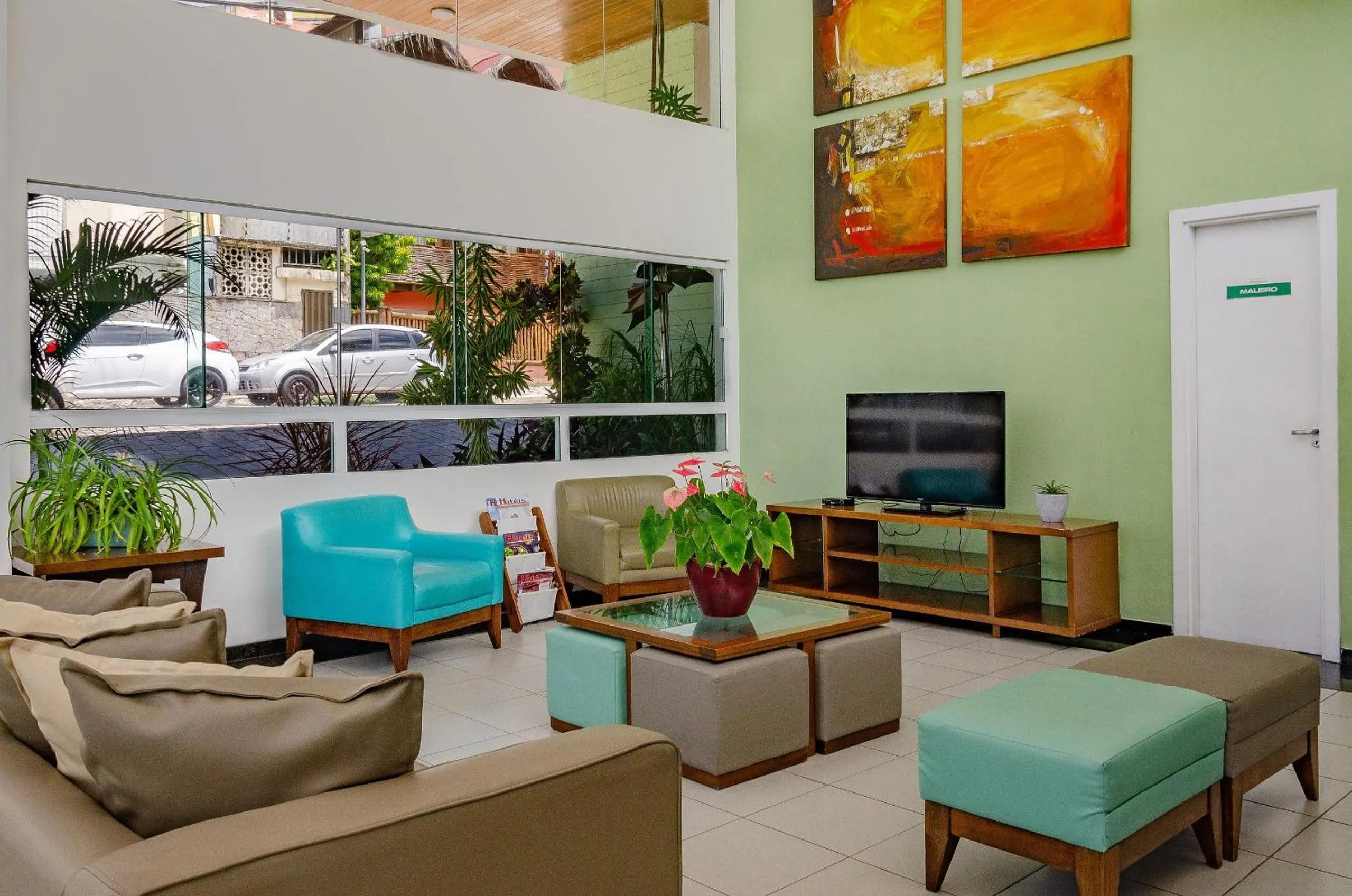 Communal lounge/ TV room in Ponta Negra Beach Residence