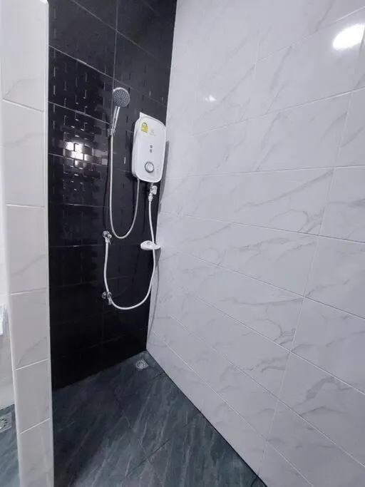 Shower in We house - Hangdong1