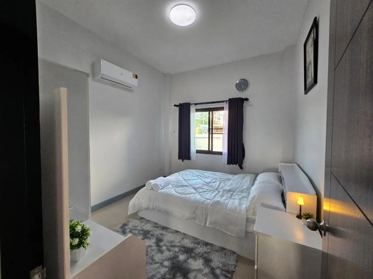 Bedroom, Bed in We house - Hangdong1