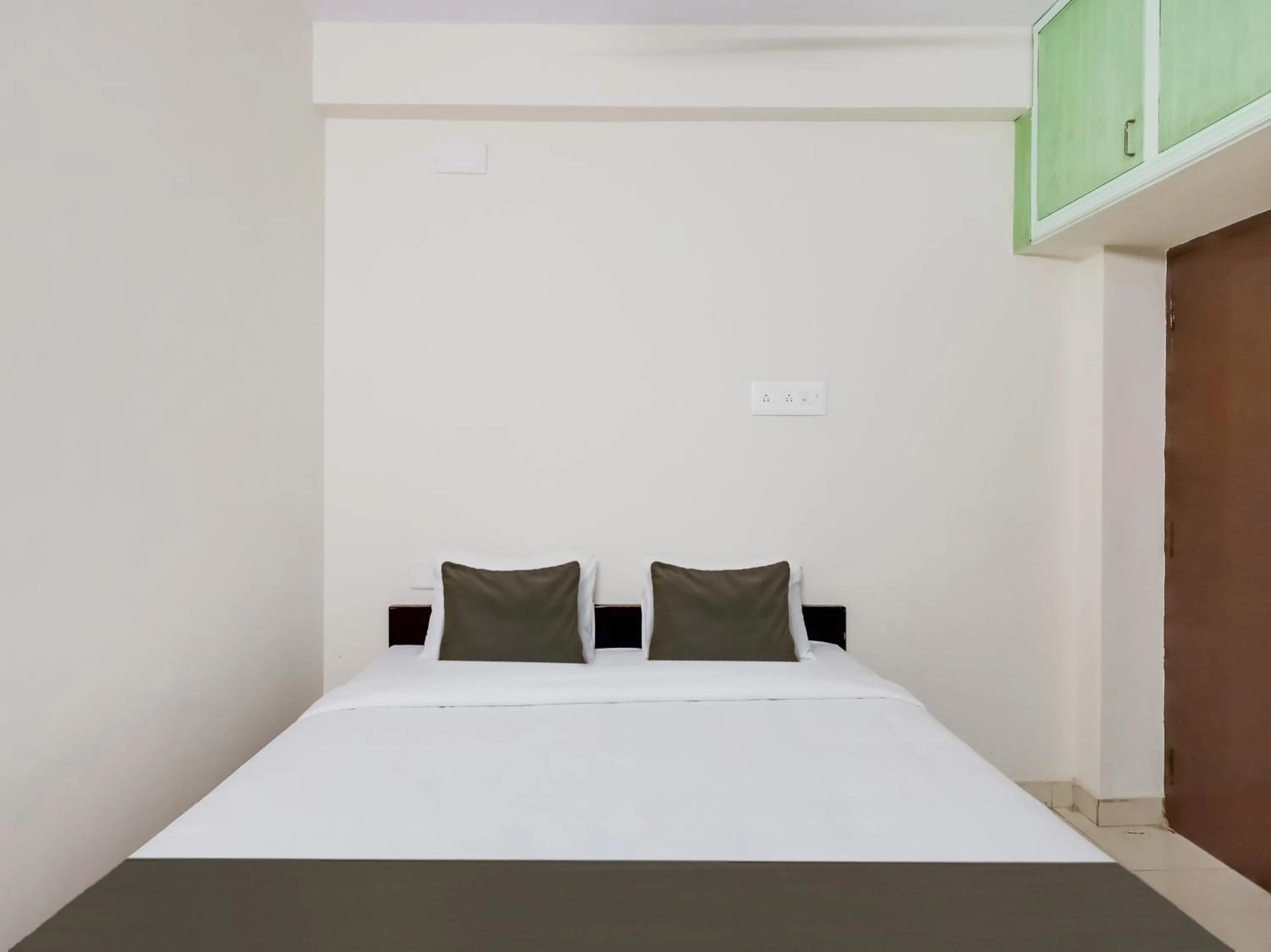 Bedroom in Hotel O Valasaravakkam