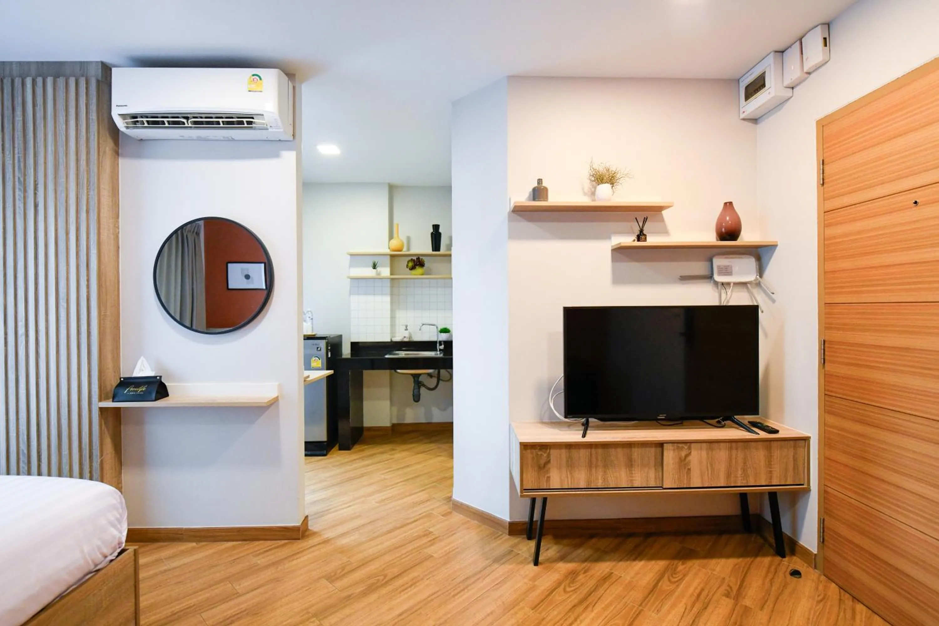 Photo of the whole room in You Hotel