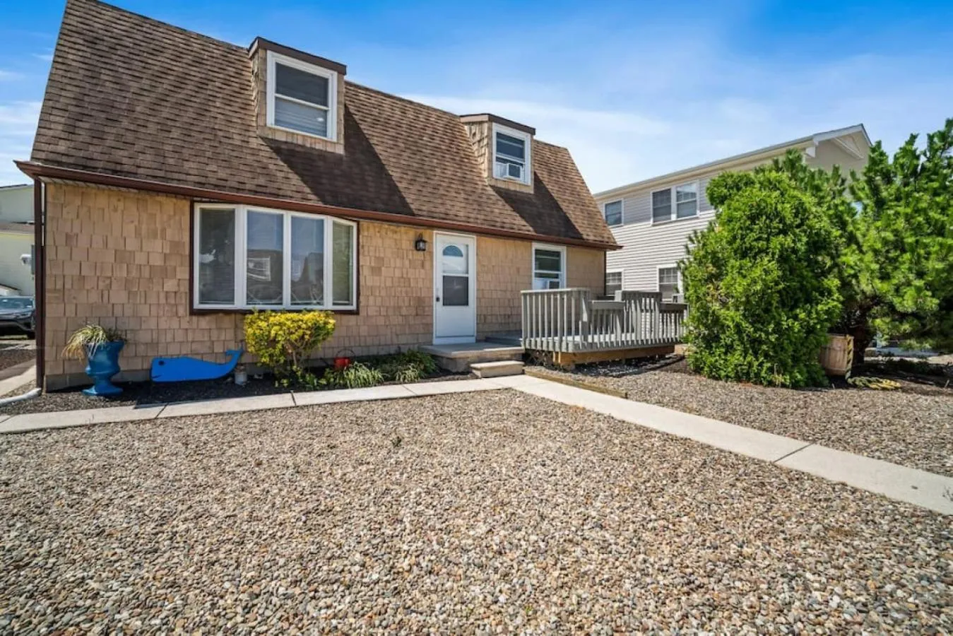 Property building in Full House 2 Blocks from Beach