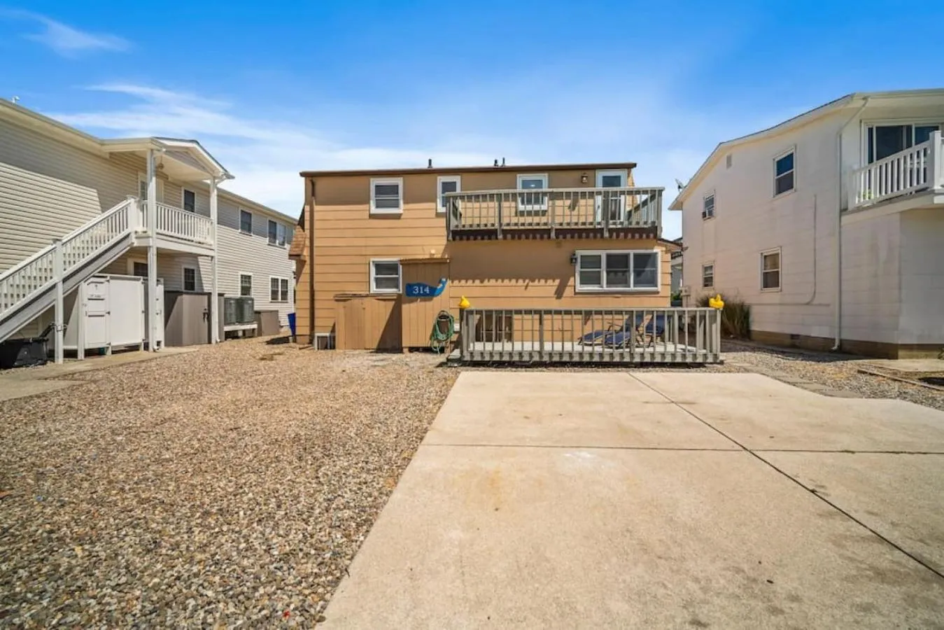 Property building in Full House 2 Blocks from Beach