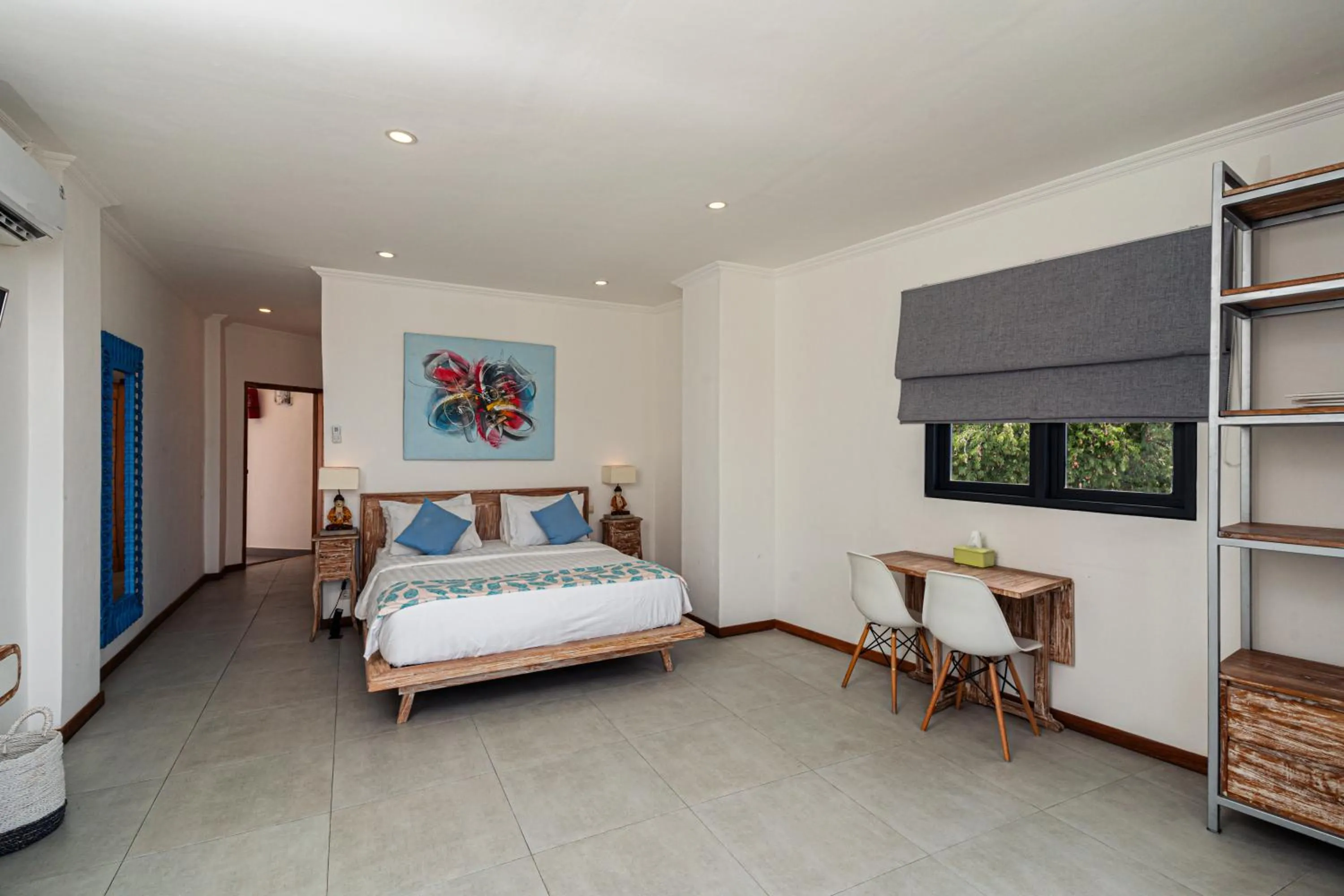 Bedroom, Bed in Komodo Suites Downtown