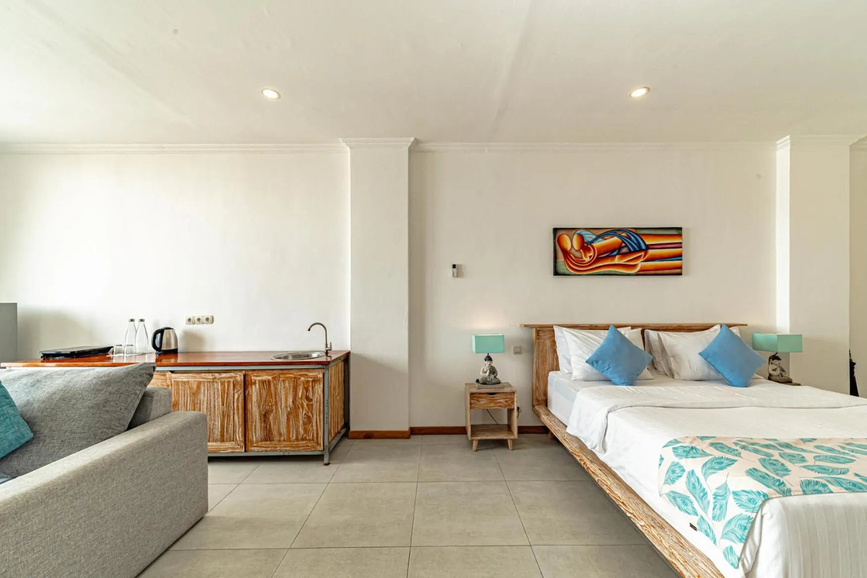 Bedroom, Bed in Komodo Suites Downtown