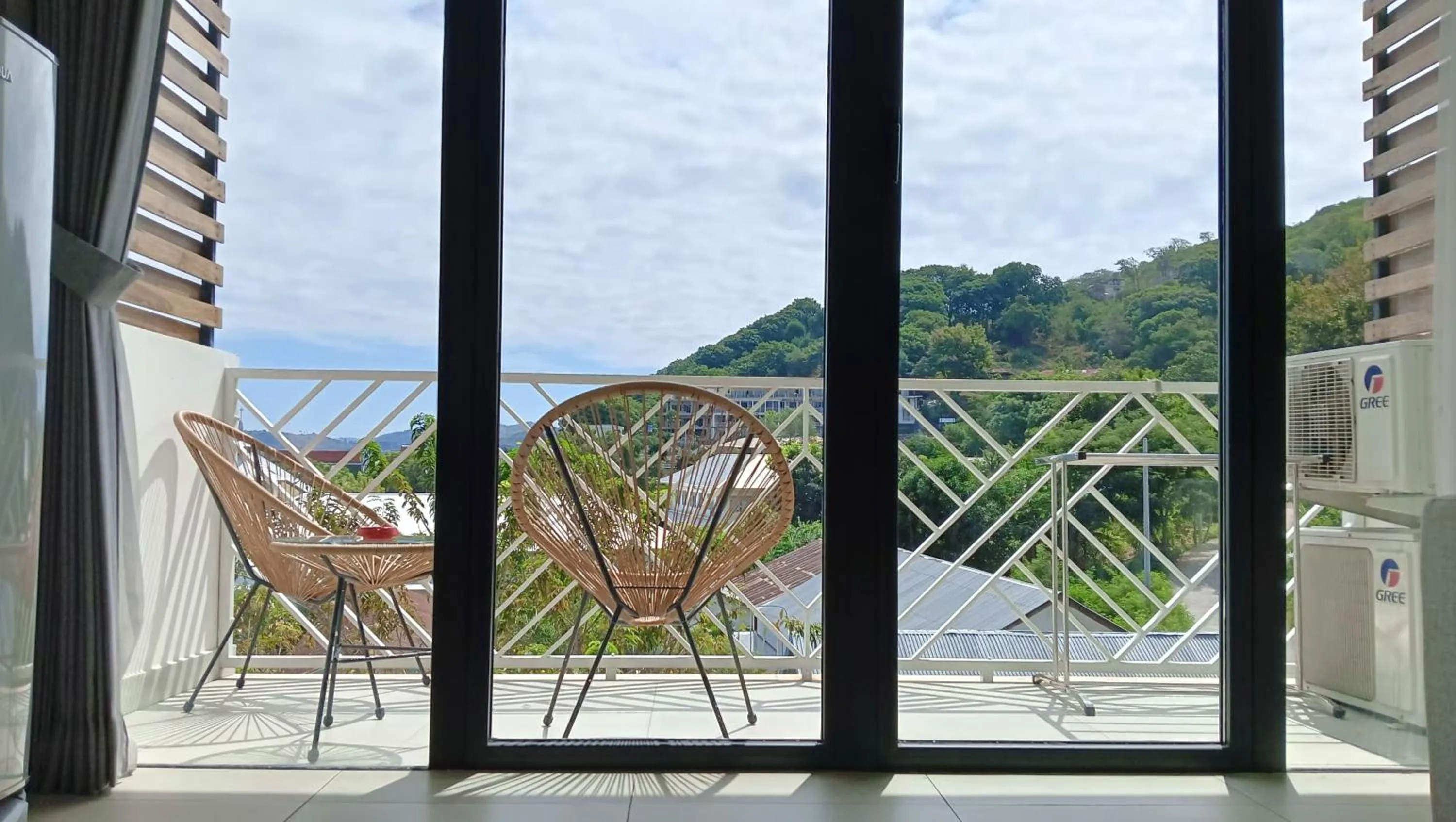 Balcony/Terrace in Komodo Suites Downtown