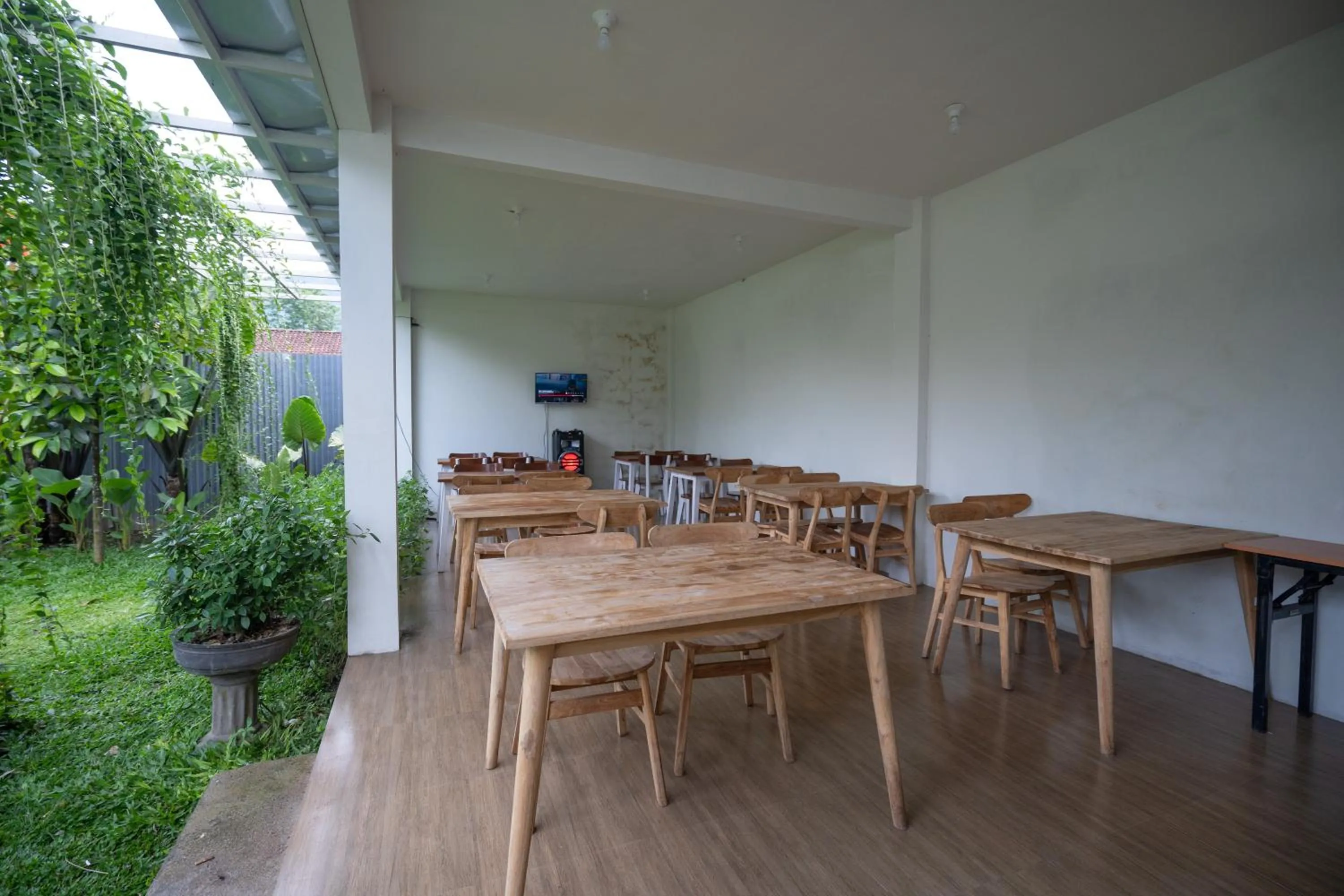 Restaurant/places to eat in Kinkeo Borobudur