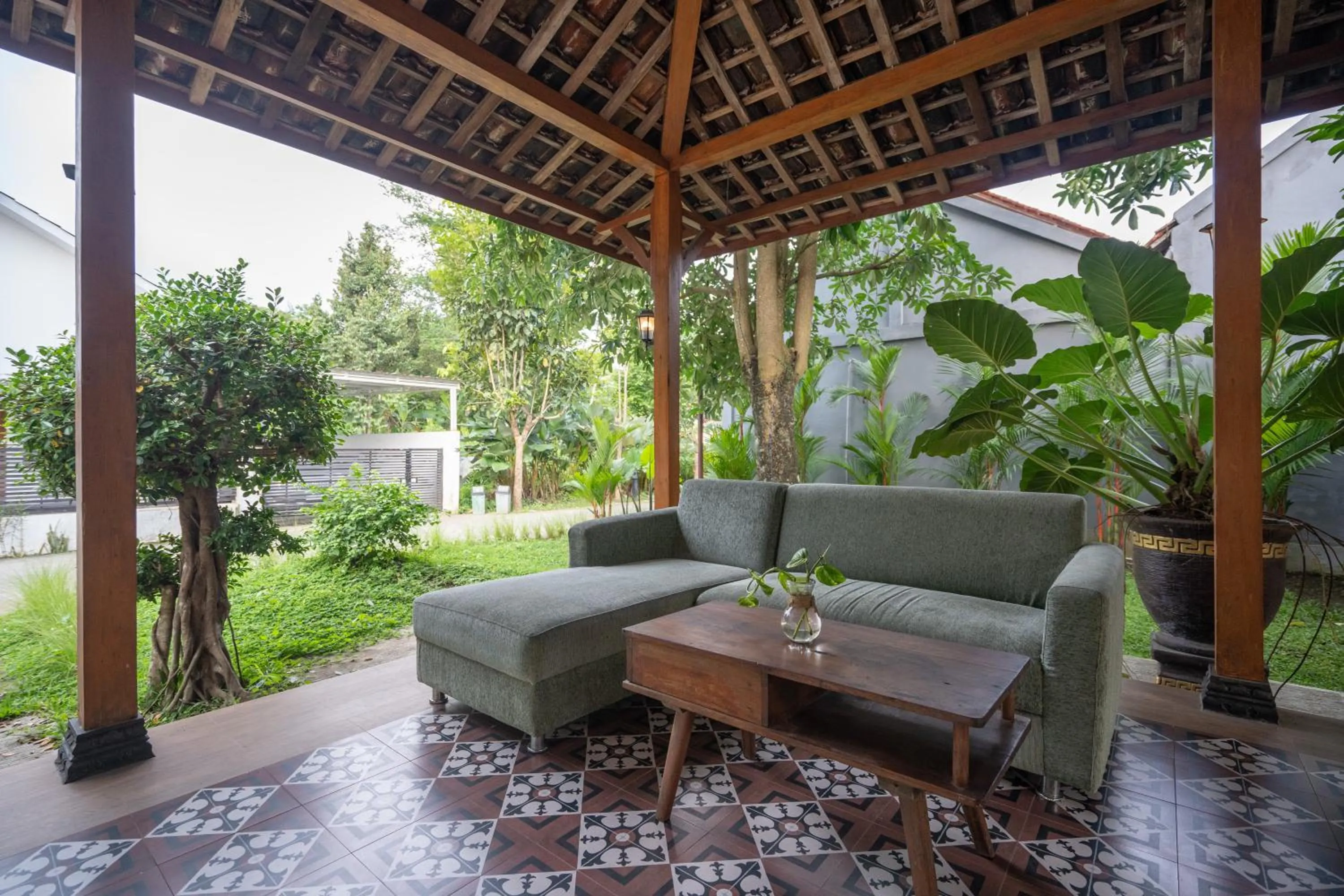 Communal lounge/ TV room in Kinkeo Borobudur