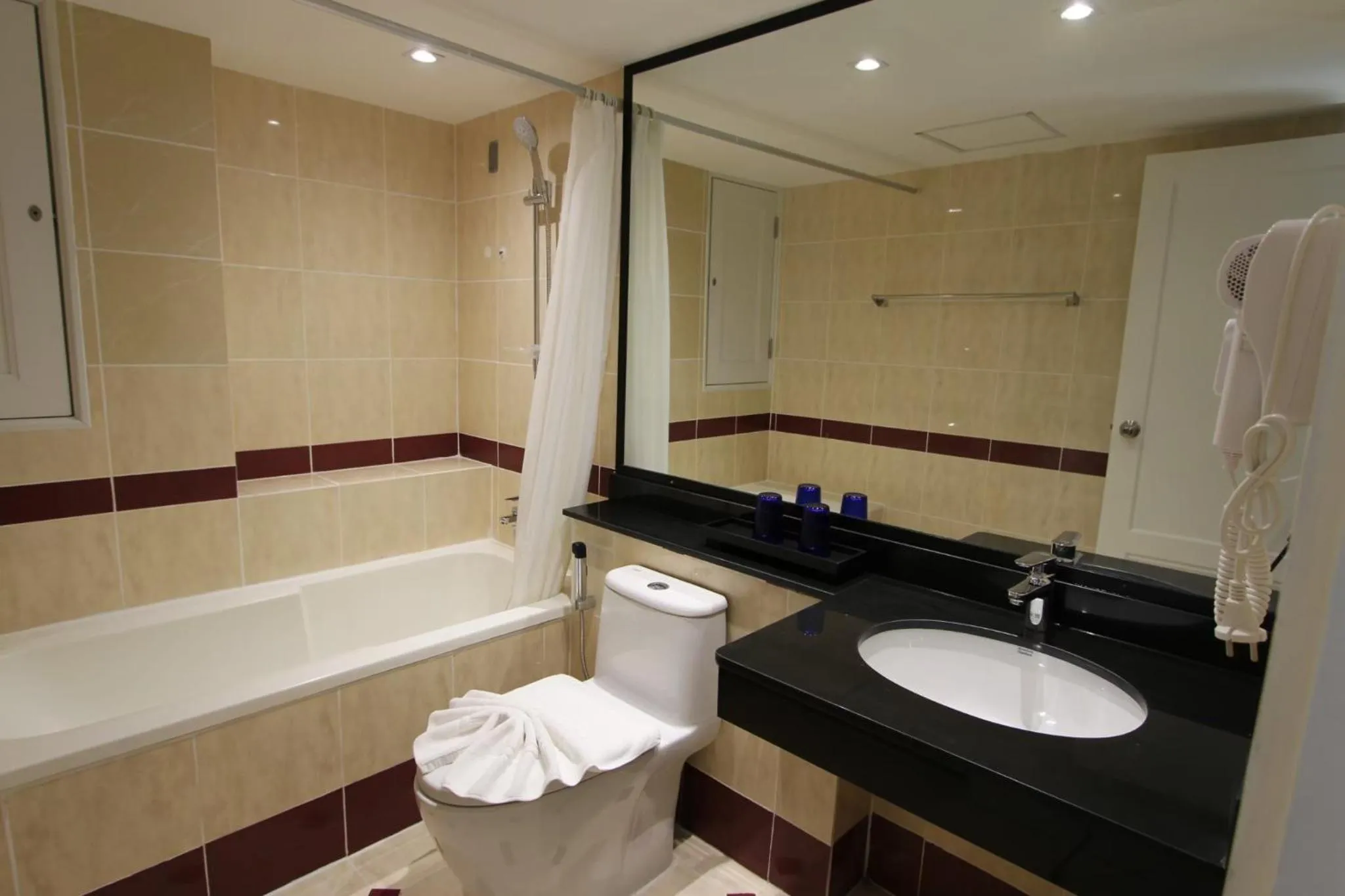 Bathroom in Coco Beach Hotel Jomtien Pattaya