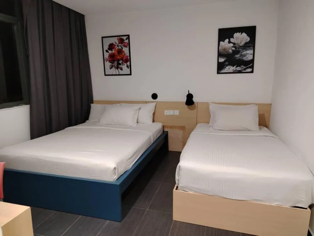 Bed in Kozi Hotel by Ardens - Danga Bay