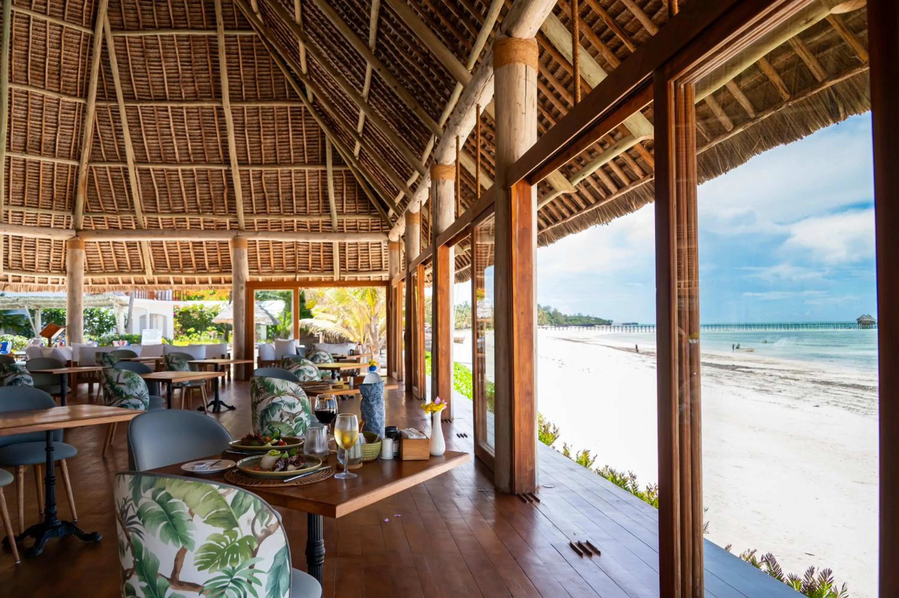 Restaurant/places to eat in Ocean Boutique Hotel - Adults only