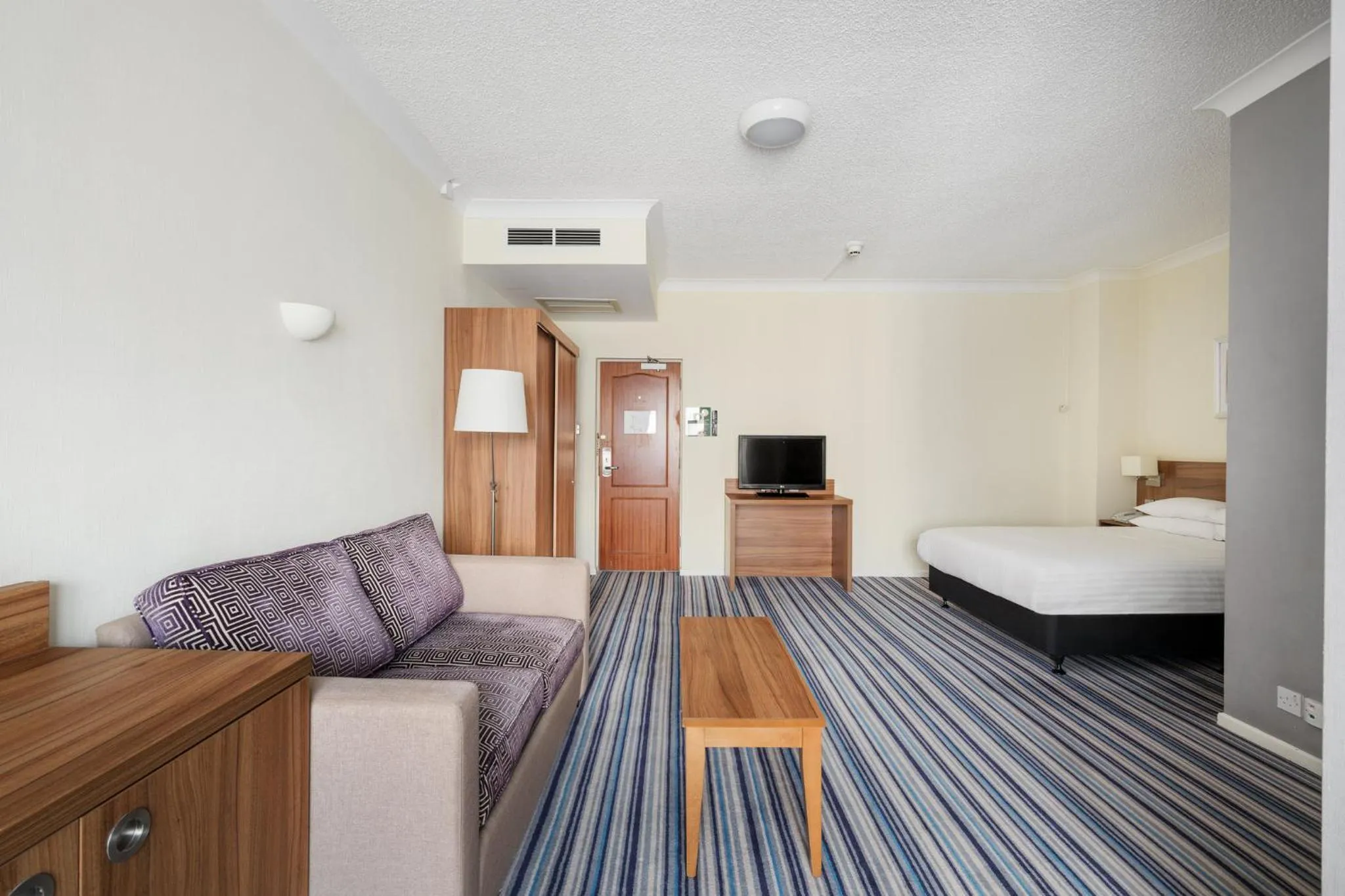 Photo of the whole room, Bed in Holiday Inn Norwich North by IHG