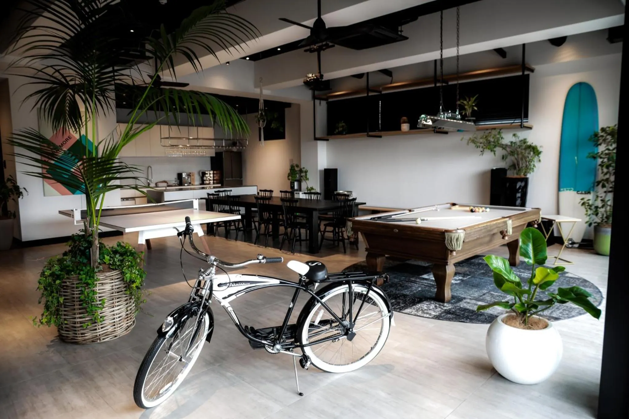 Kitchen or kitchenette in H HOTEL