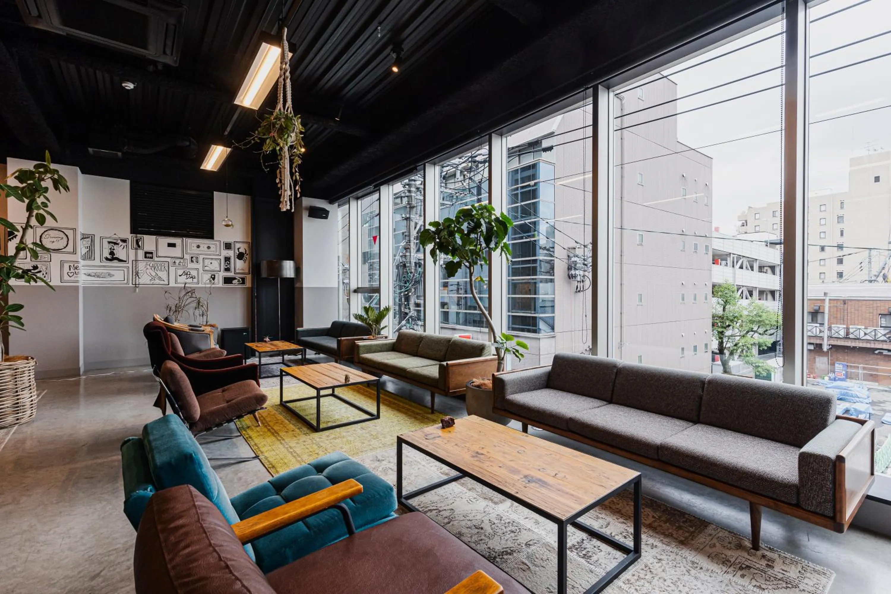 Area and facilities in H HOTEL