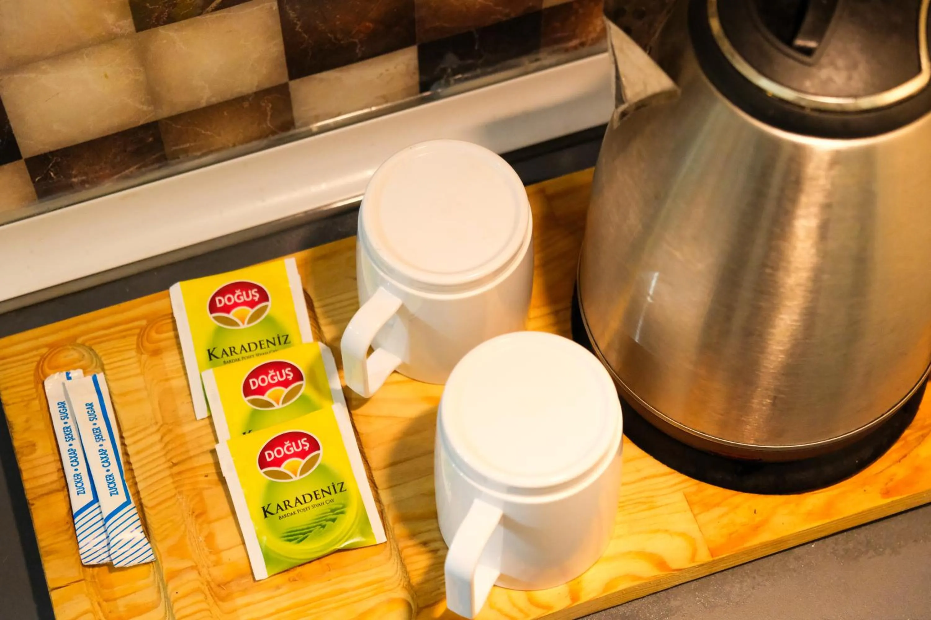 Coffee/tea facilities in Taksim Nikea Suites 80