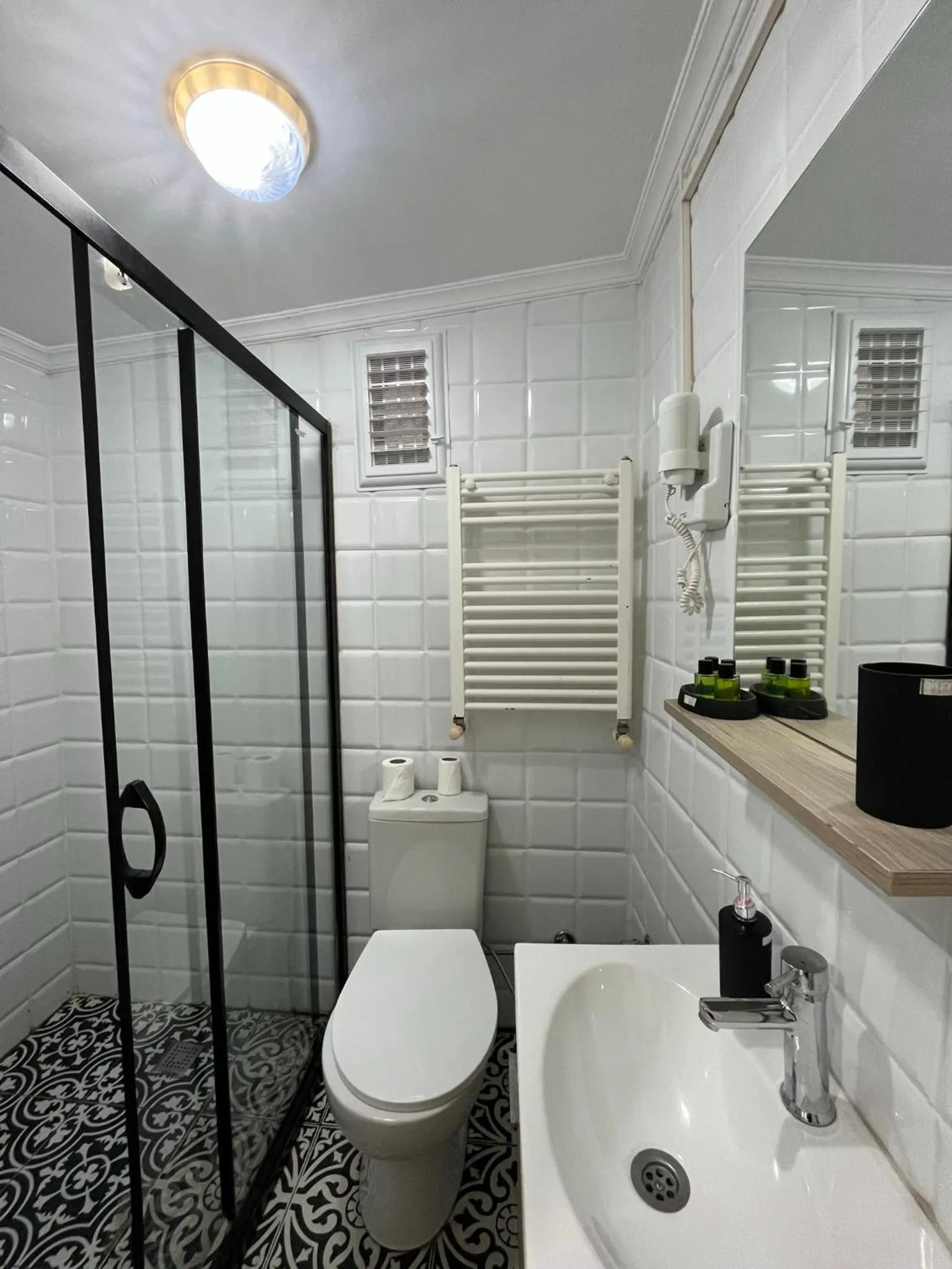 Toilet in Taksim Nikea Suites 80